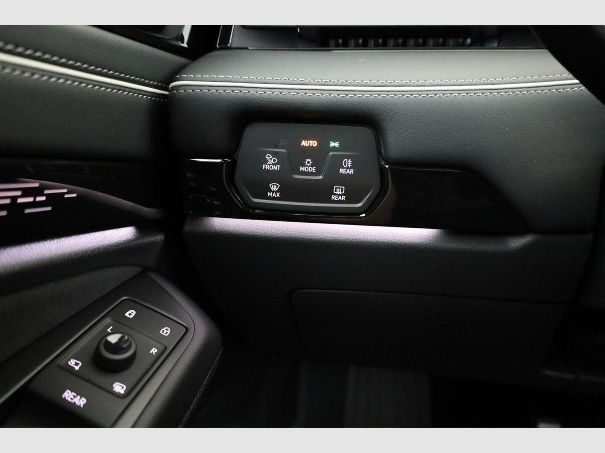 VW ID.7 Tourer Pro Black, (2026) - Photo 8