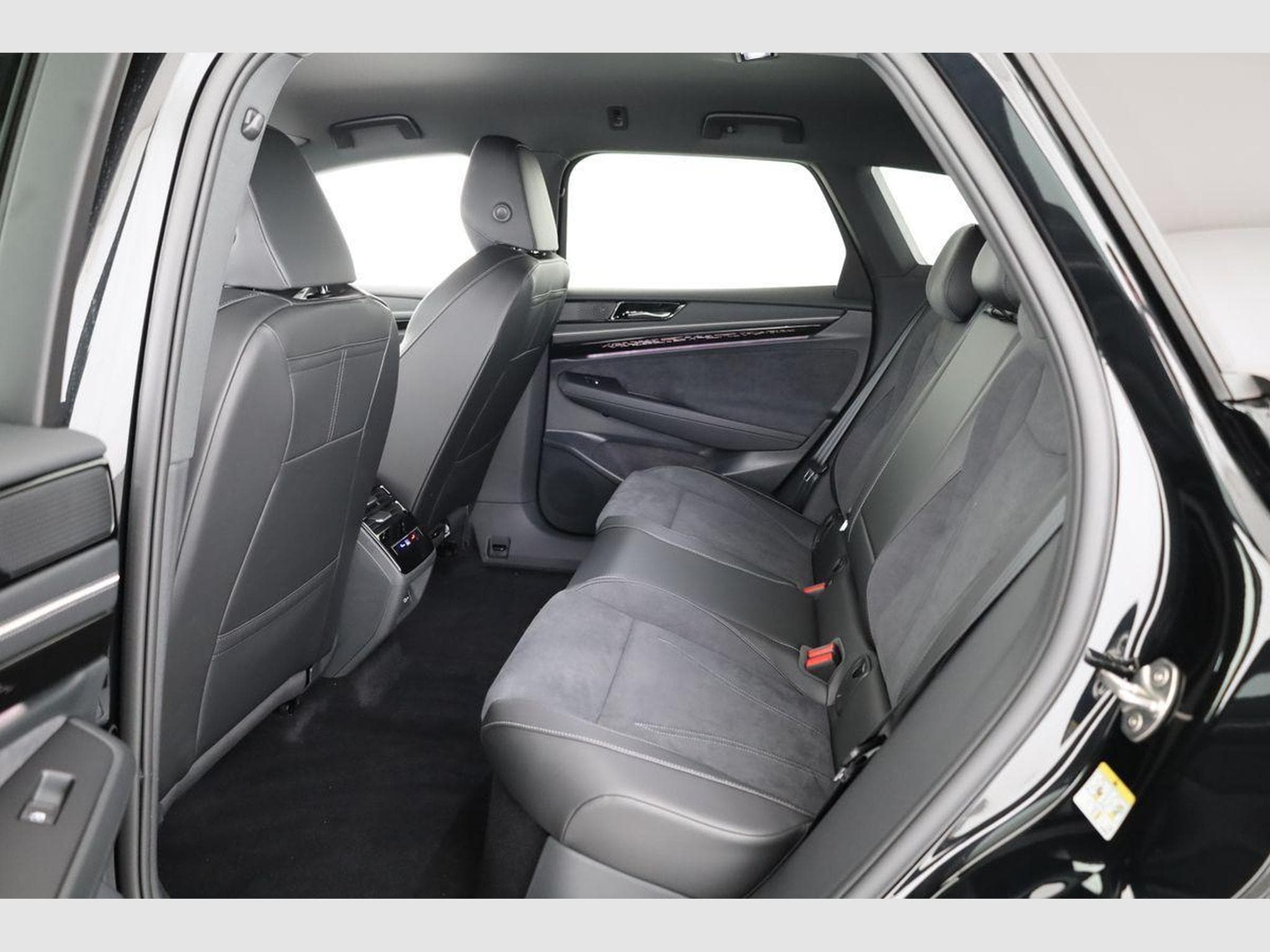 VW ID.7 Tourer Pro Black, (2026) - Photo 10