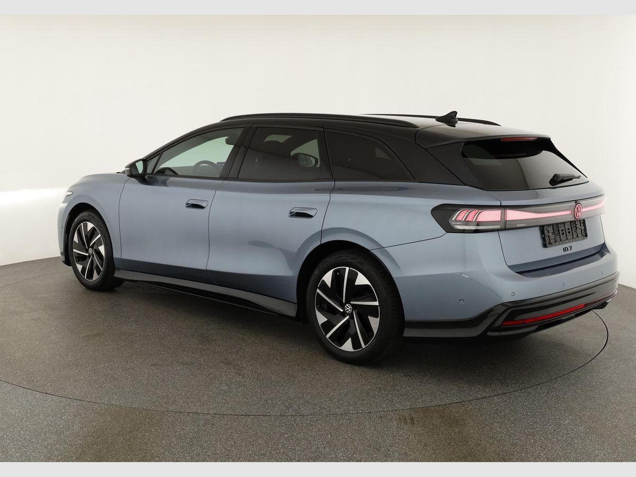 VW ID.7 Kombi Pro 210 kW (2026) - Photo 3