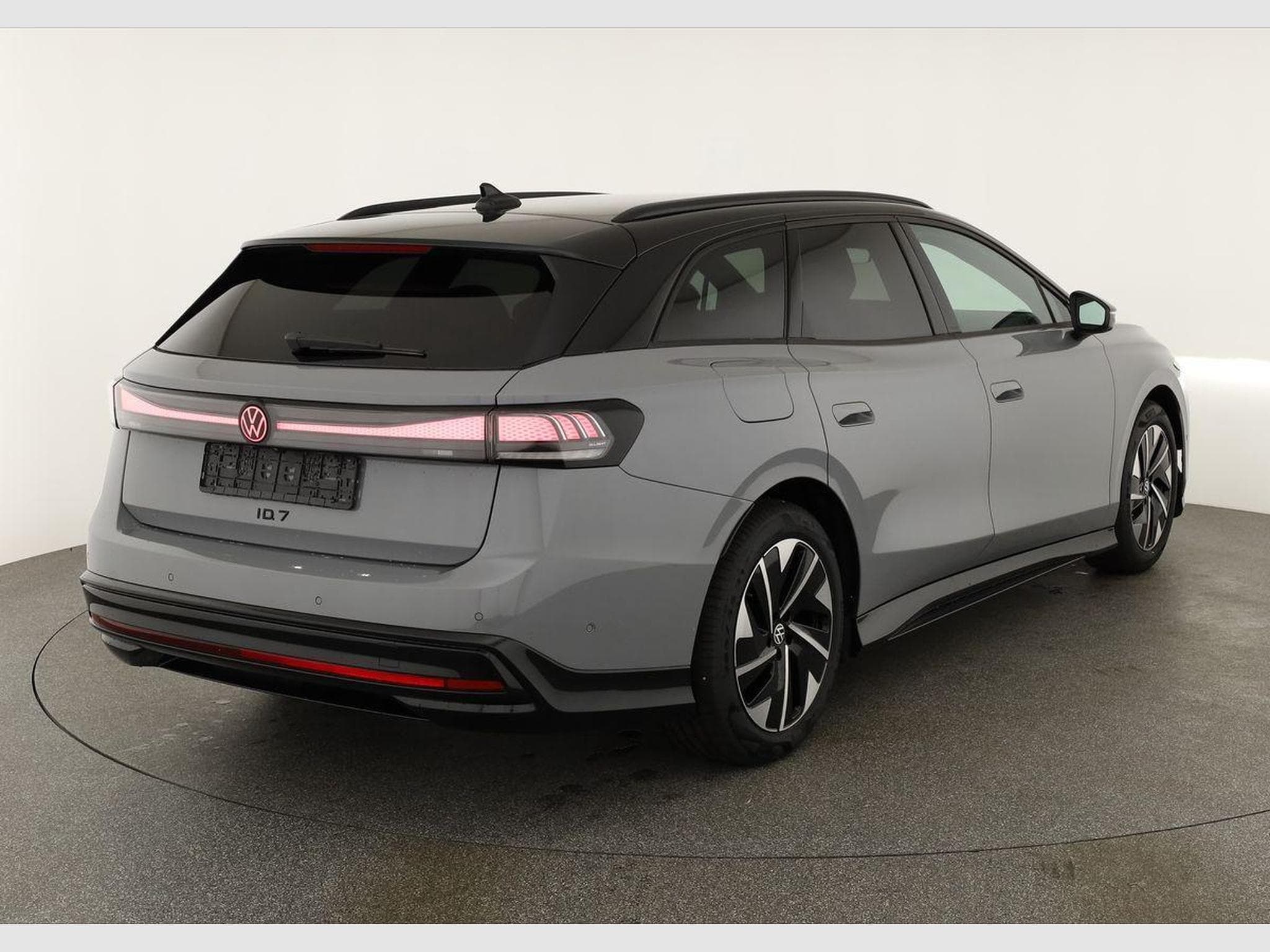 VW ID.7 Tourer Pro Black, (2026) - Photo 2