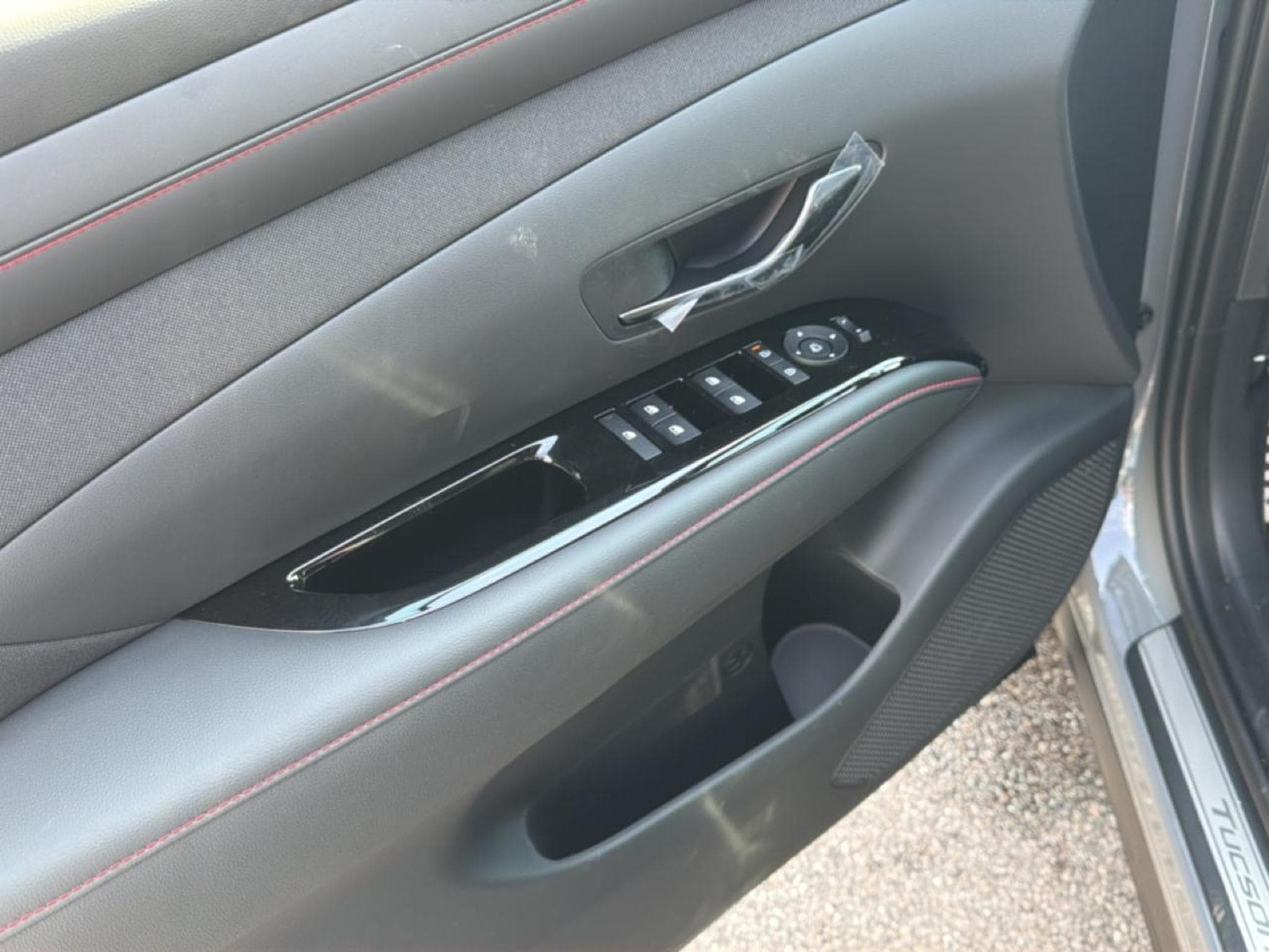 Hyundai TUCSON 1.6 T-GDI 239 HYBRID N LINE EXECUTIVE (2026) - Photo 11