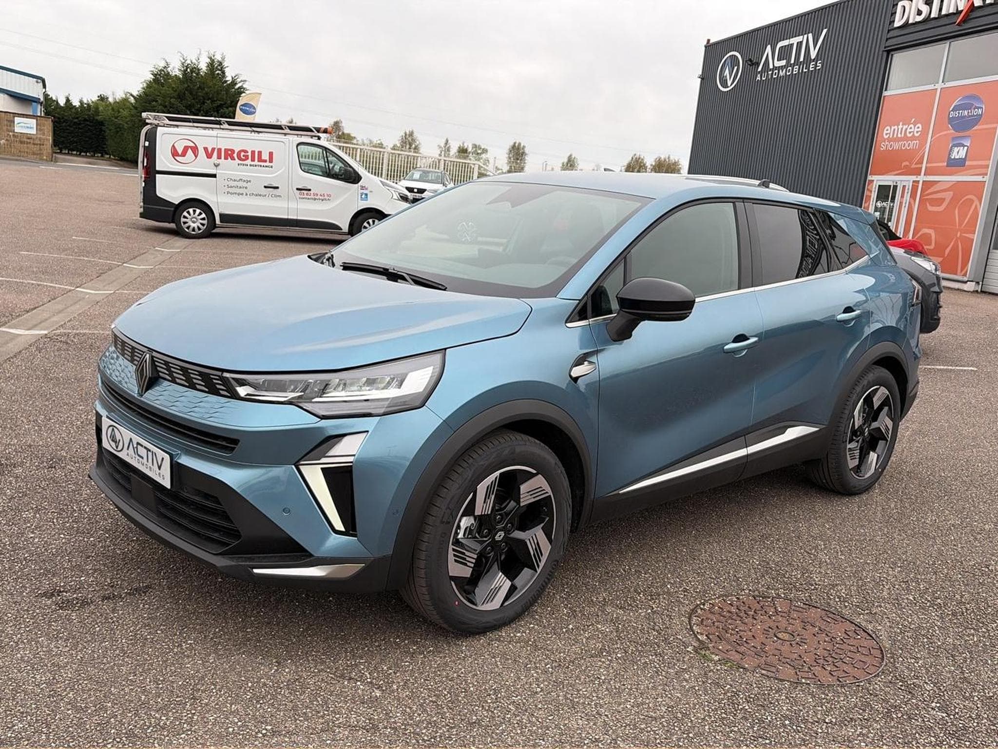Renault SYMBIOZ 1.8 E-TECH FULL HYBRID 160 TECHNO (2026) - Photo 1