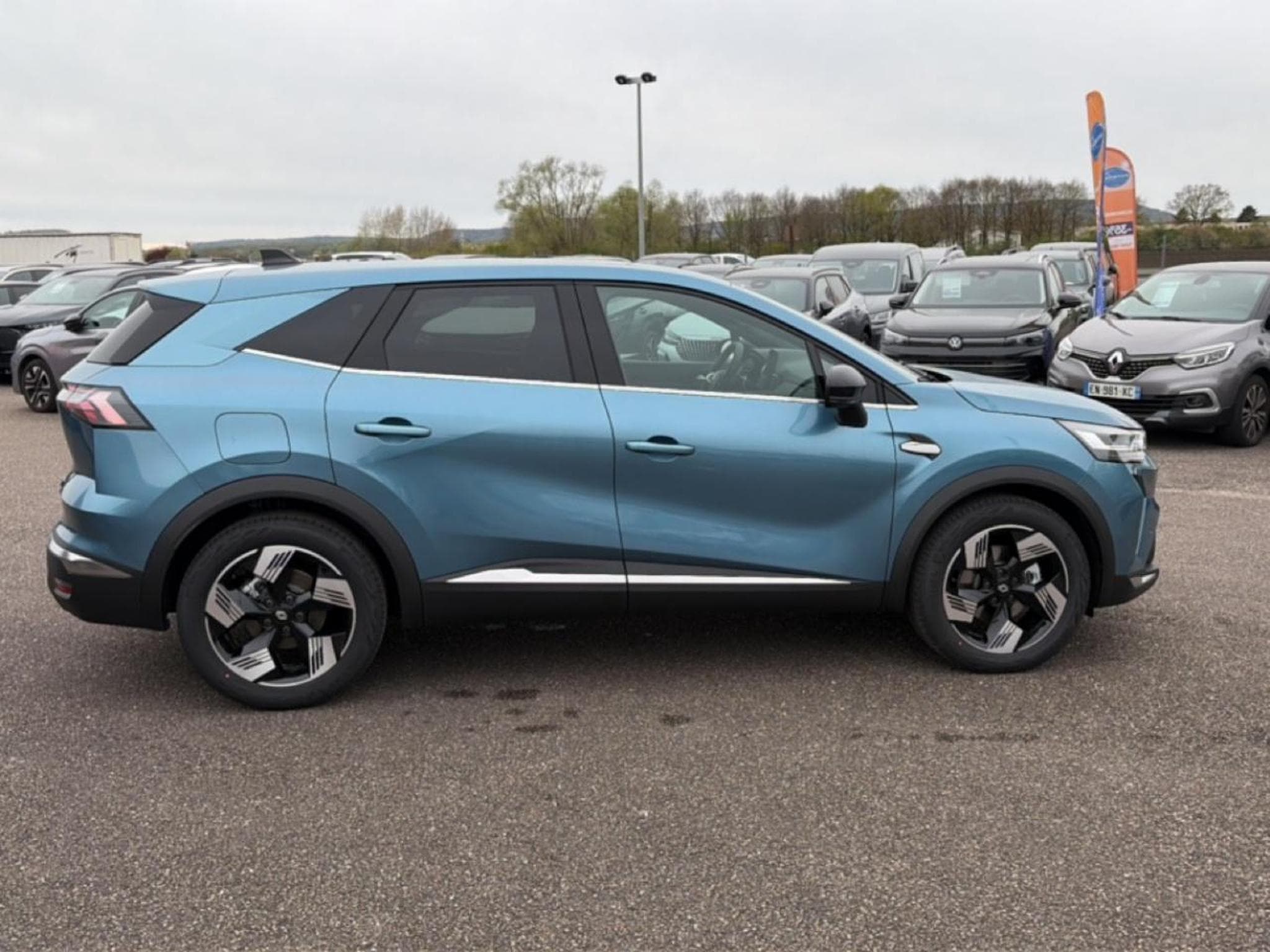 Renault SYMBIOZ 1.8 E-TECH FULL HYBRID 160 TECHNO (2026) - Photo 4