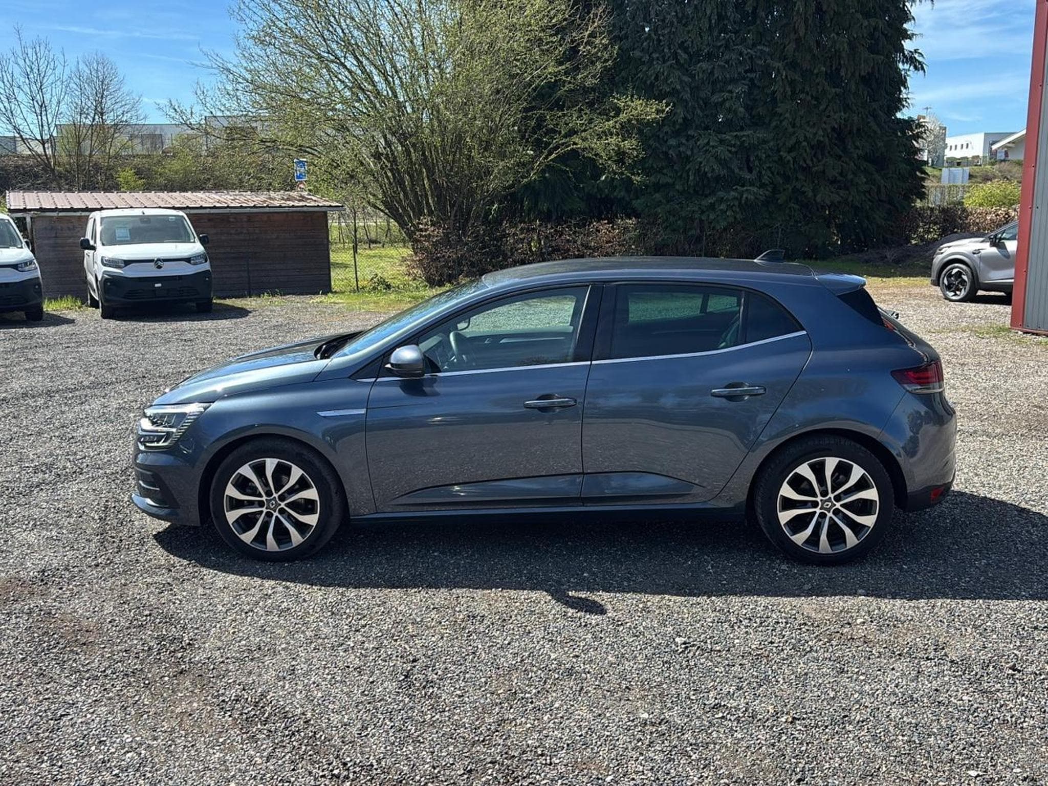 Renault Megane 1.5 BLUE DCI 115 TECHNO EDC (2023) - Photo 8