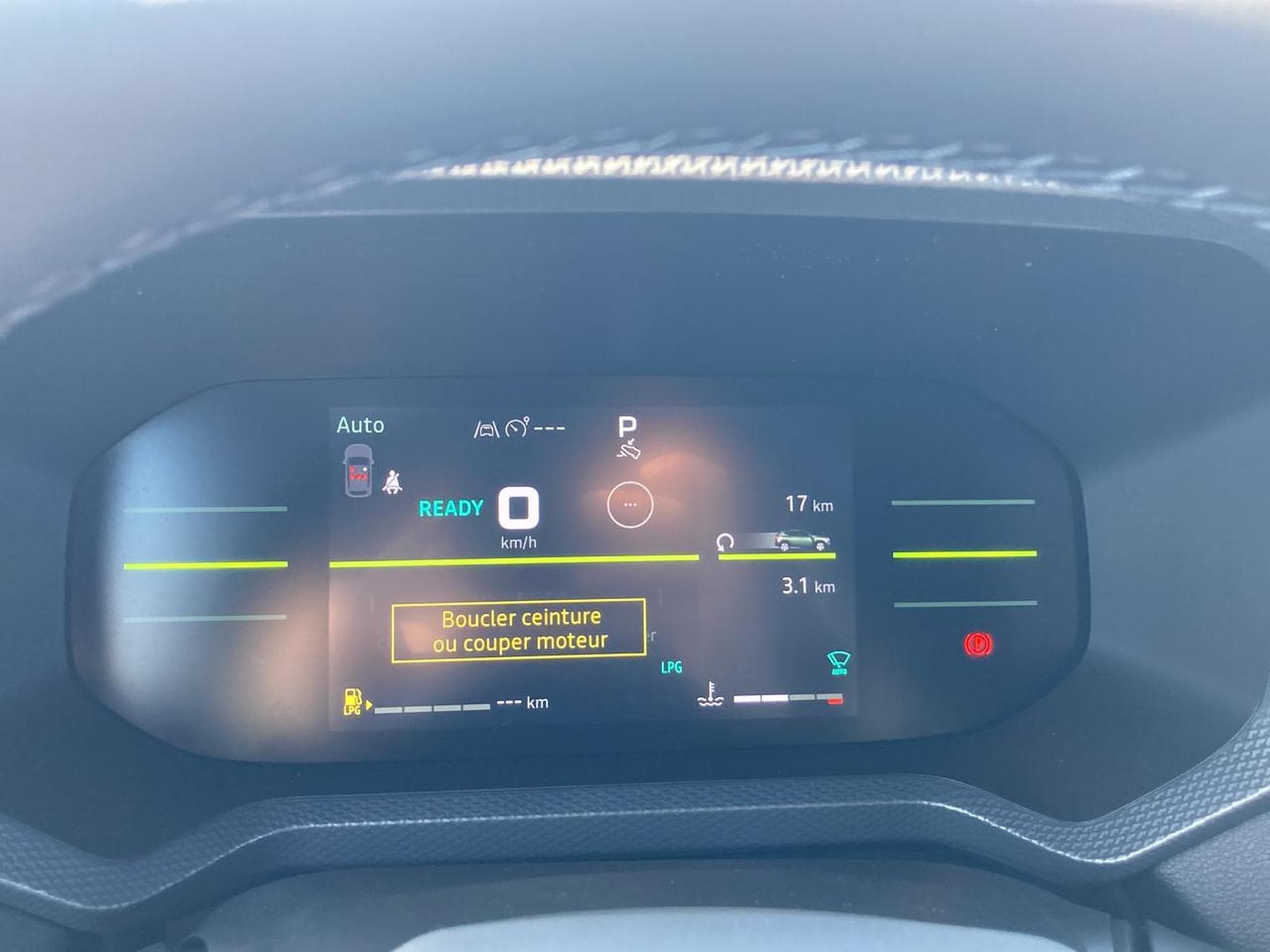 Dacia DUSTER 1.2 HYBRID-G 150 EXPRESSION 4X4 (2026) - Photo 19