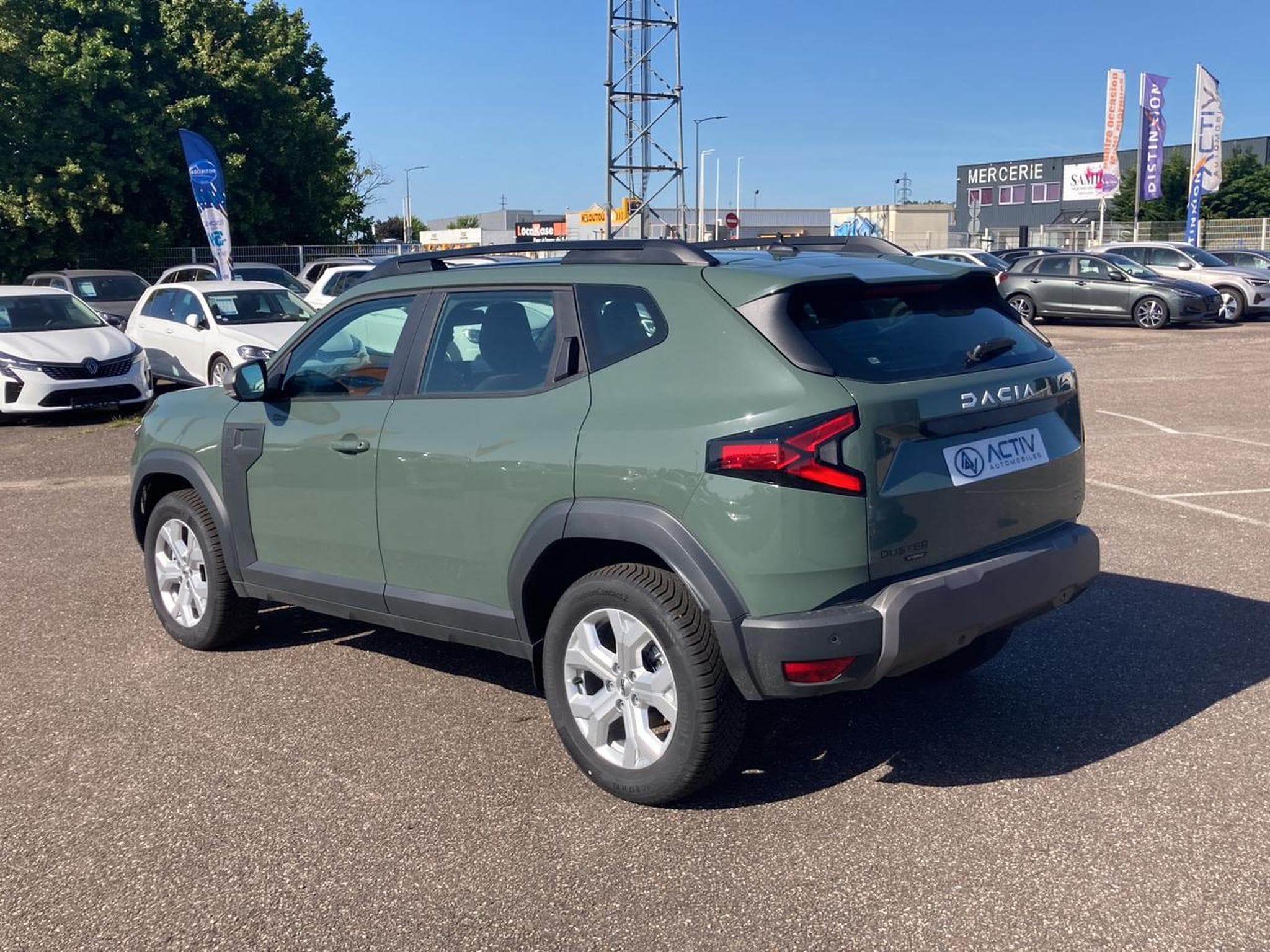 Dacia DUSTER 1.2 HYBRID-G 150 EXPRESSION 4X4 (2026) - Photo 7