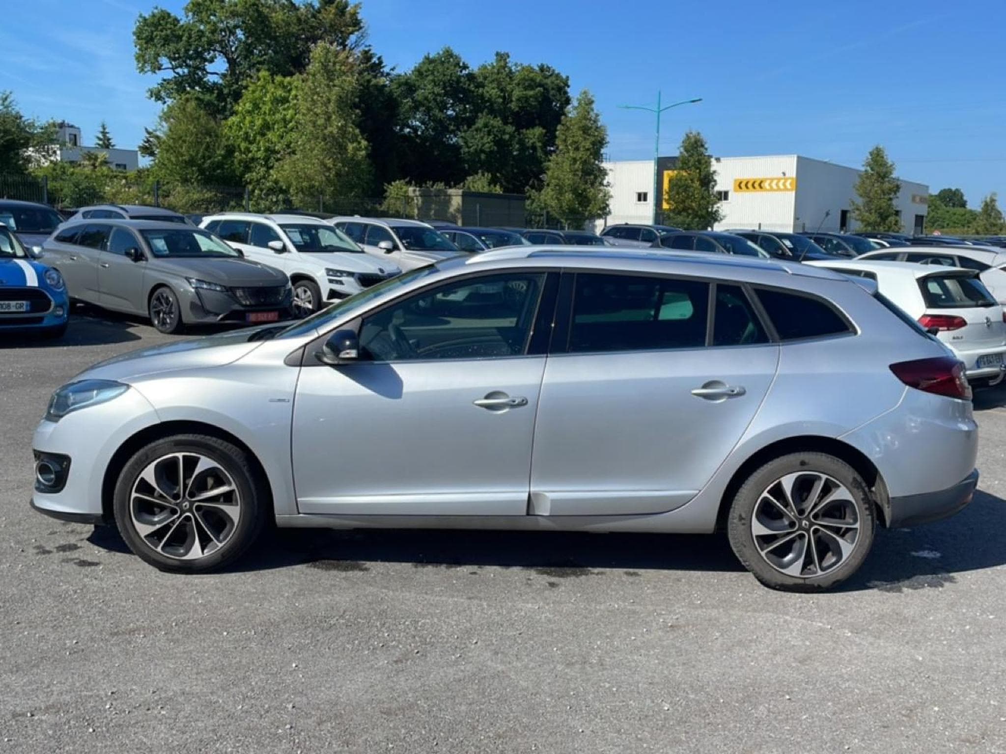 Renault Megane 1.5 DCI 110 BOSE EDC (2015) - Photo 8