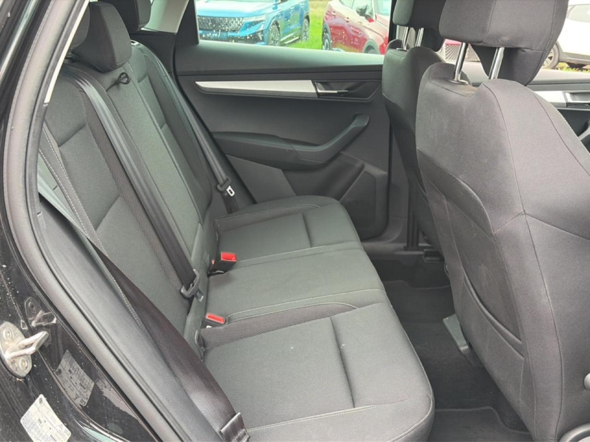 Skoda KAROQ 1.5 TSI 150 SELECTION DSG7 (2025) - Photo 14