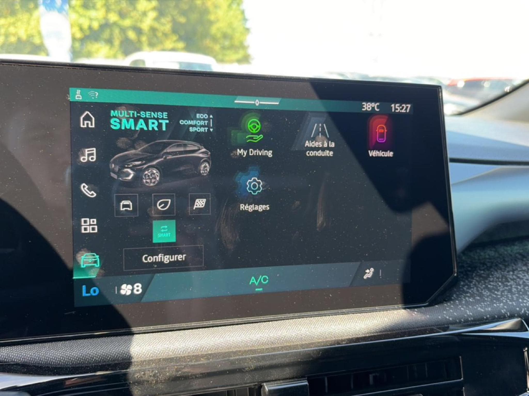 Renault Clio 1.2 TCE 115 TECHNO EDC (2026) - Photo 19