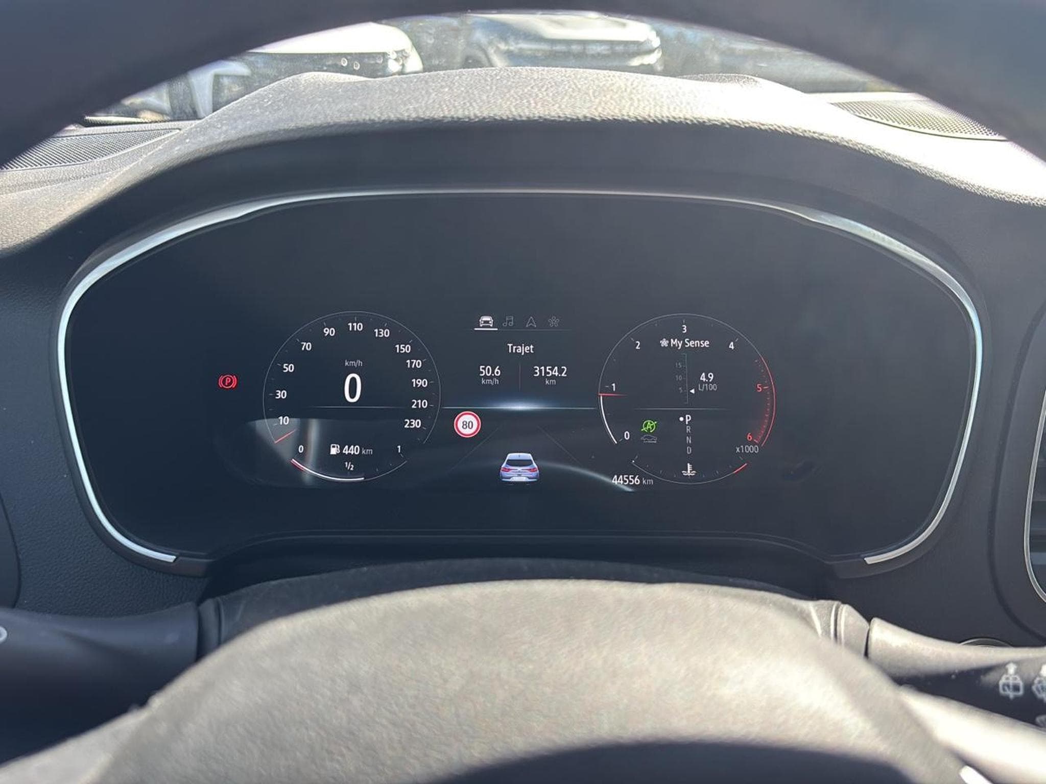 Renault Megane 1.5 BLUE DCI 115 TECHNO EDC (2023) - Photo 20