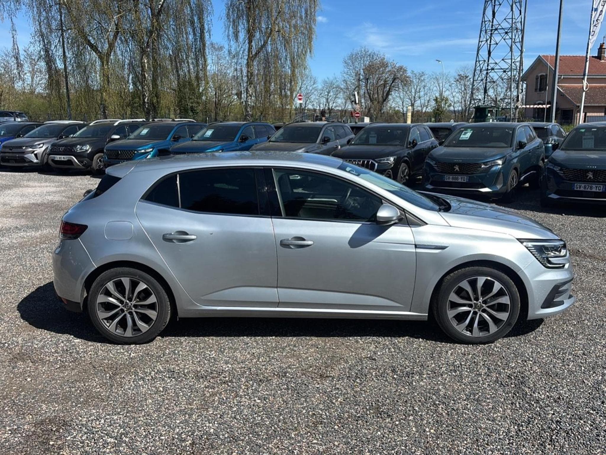 Renault Megane 1.5 BLUE DCI 115 TECHNO EDC (2023) - Photo 4