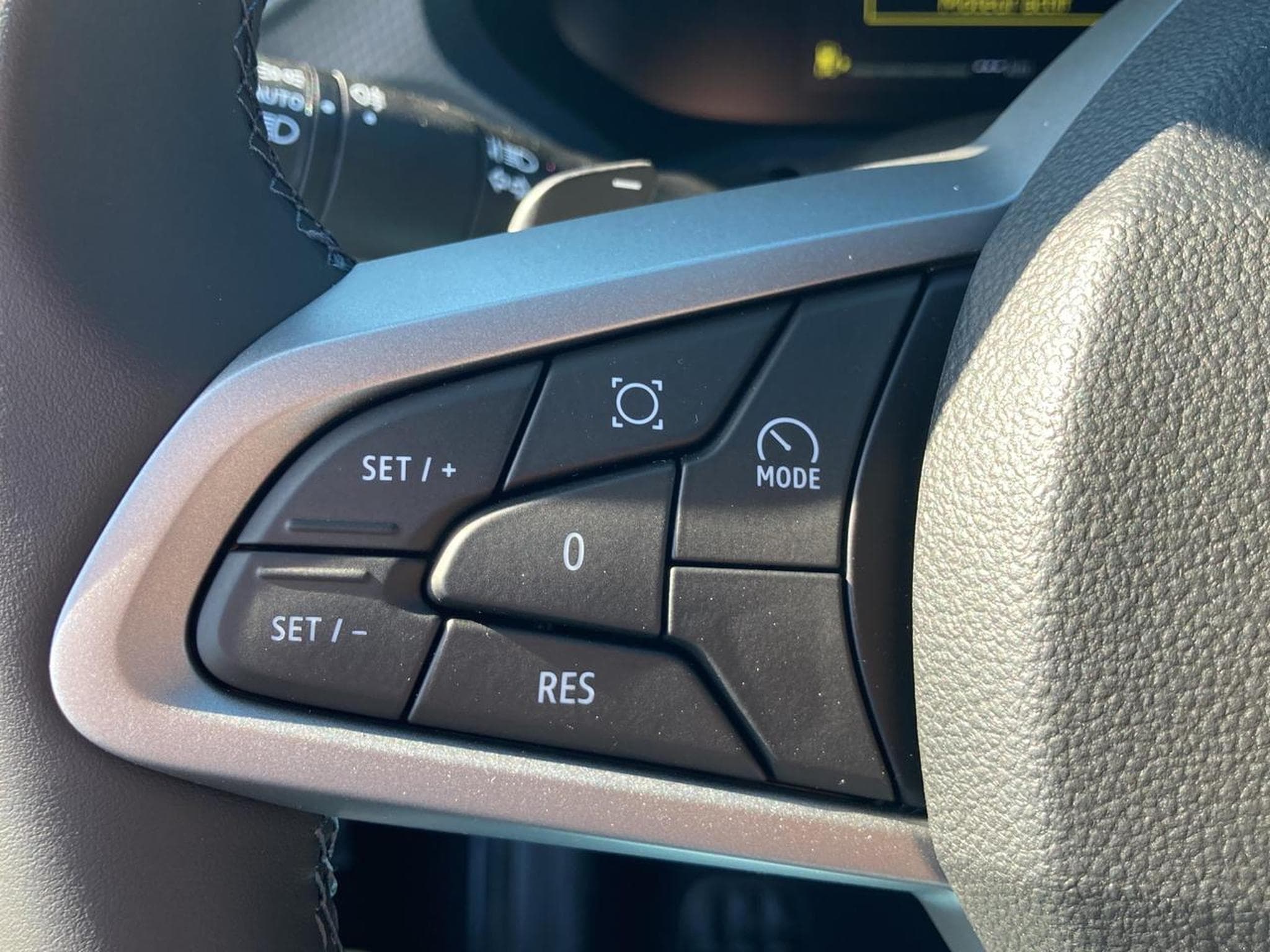 Dacia DUSTER 1.2 HYBRID-G 150 EXPRESSION 4X4 (2026) - Photo 15