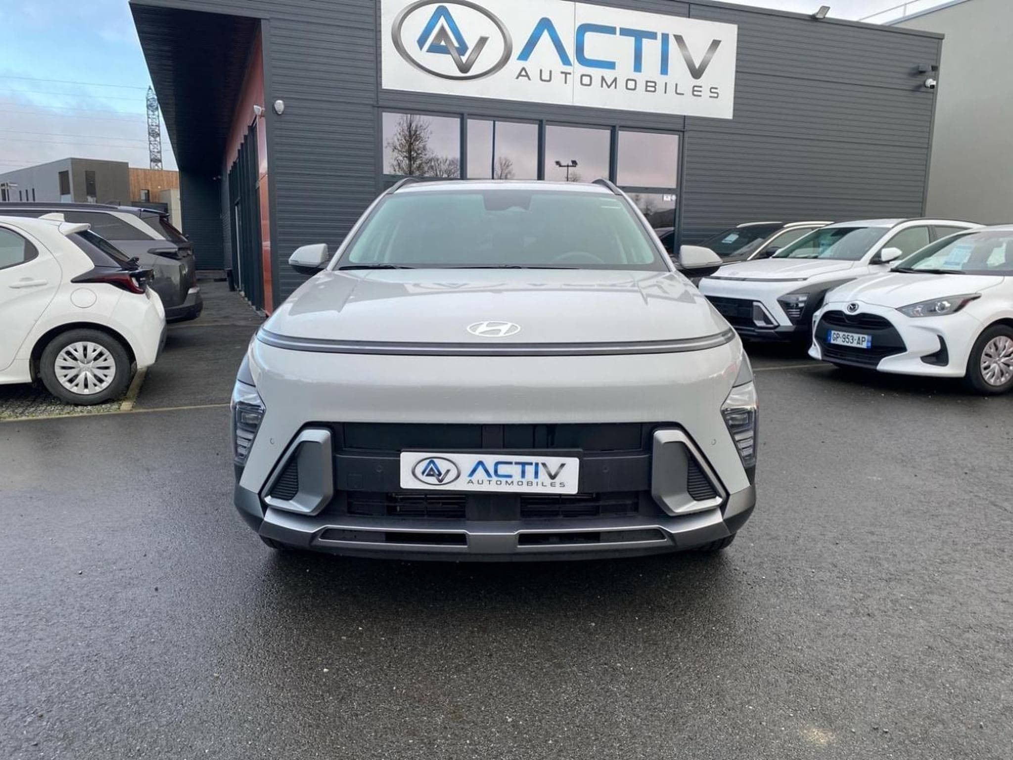 Hyundai KONA 1.6 GDI 138 HYBRID CREATIVE DCT-6 (2025) - Photo 2