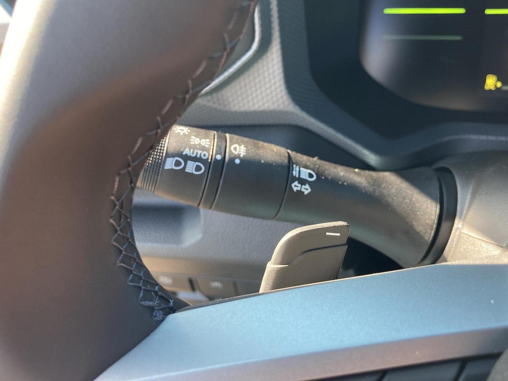 Dacia DUSTER 1.2 HYBRID-G 150 EXPRESSION 4X4 (2026) - Photo 16