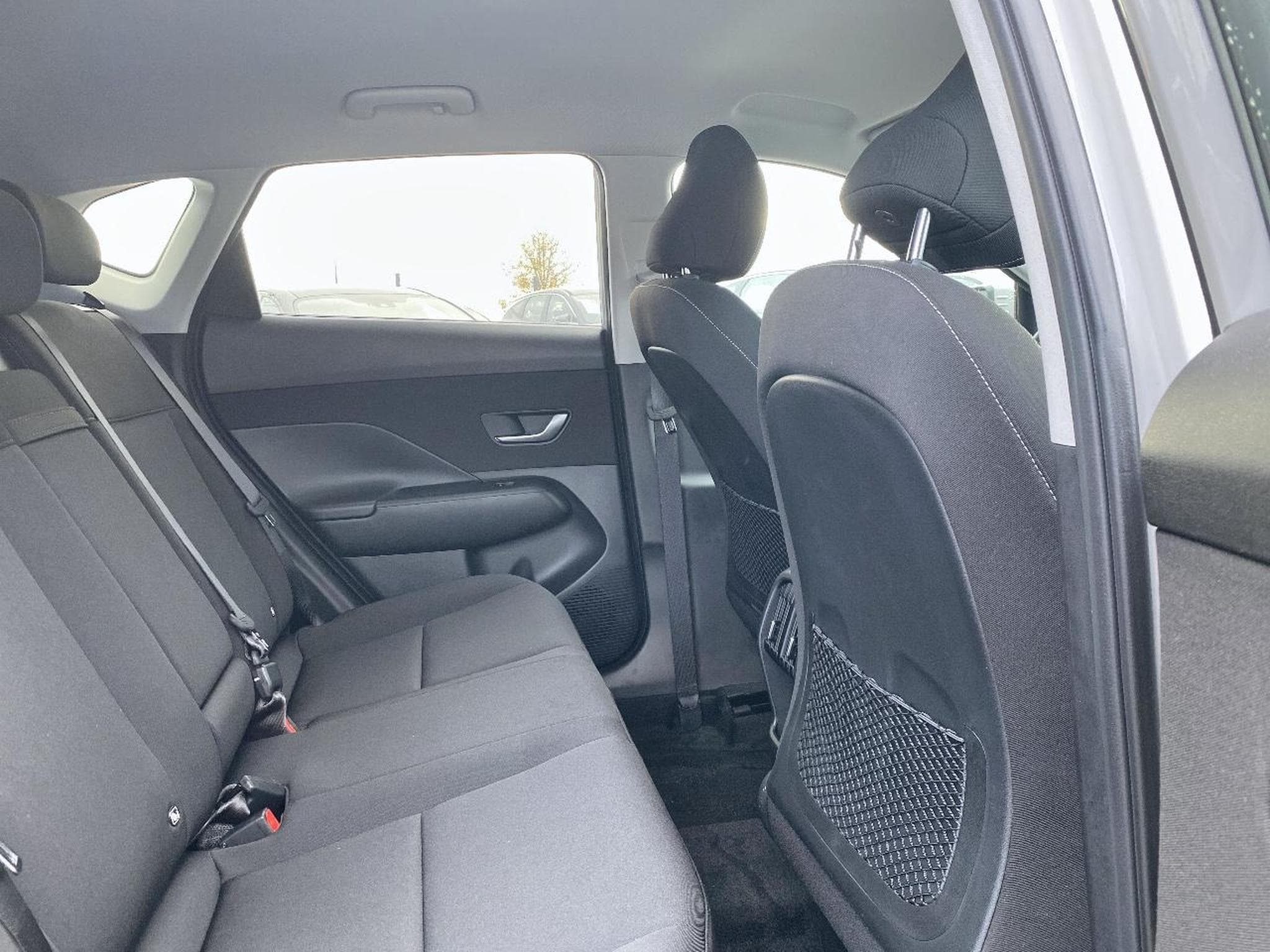 Hyundai KONA 1.6 GDI 138 HYBRID CREATIVE DCT-6 (2025) - Photo 13