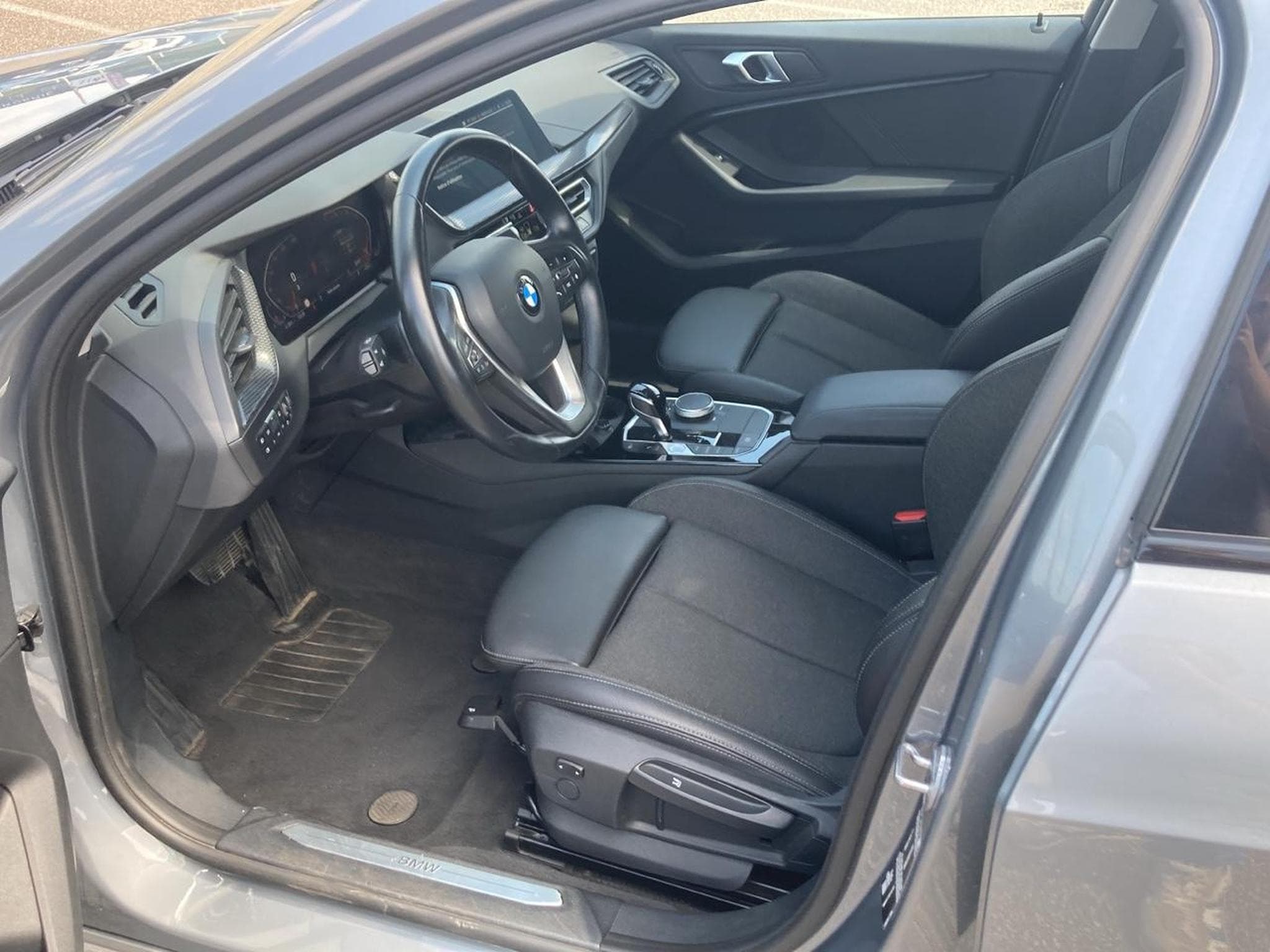Bmw SERIE 1 (F40) 118I 136 EDITION SPORT DKG7 (2023) - Photo 11