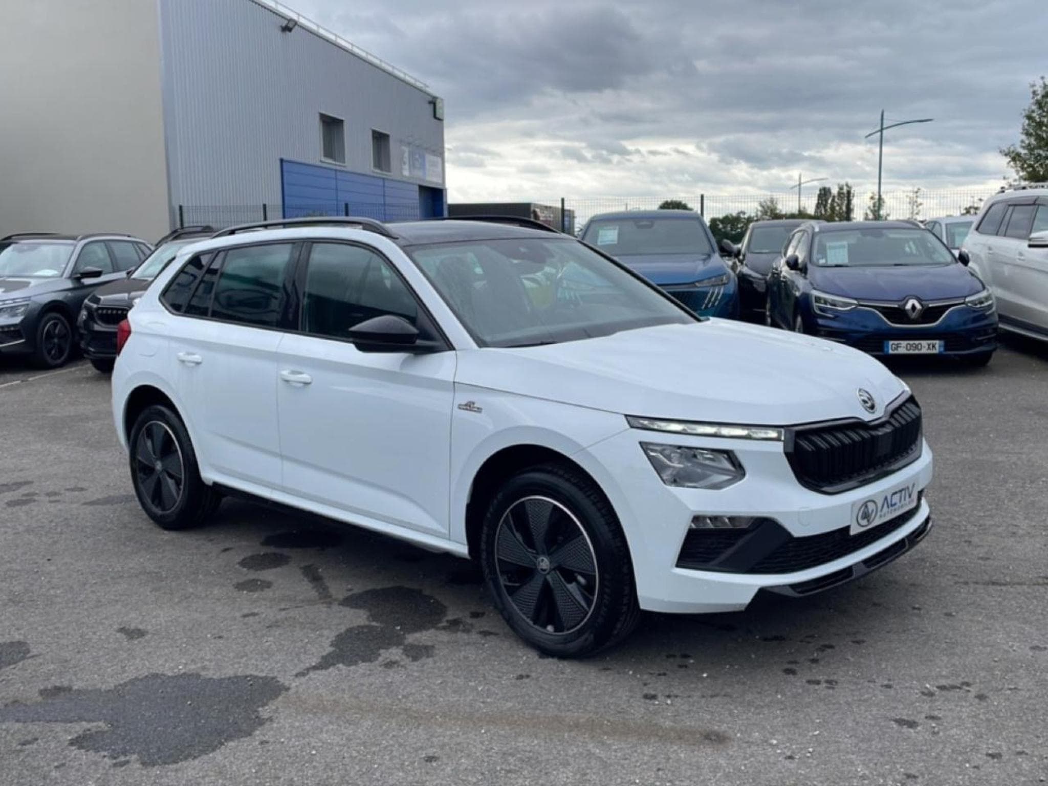 Skoda KAMIQ 1.0 TSI 116 MONTE CARLO DSG7 (2026) - Photo 3