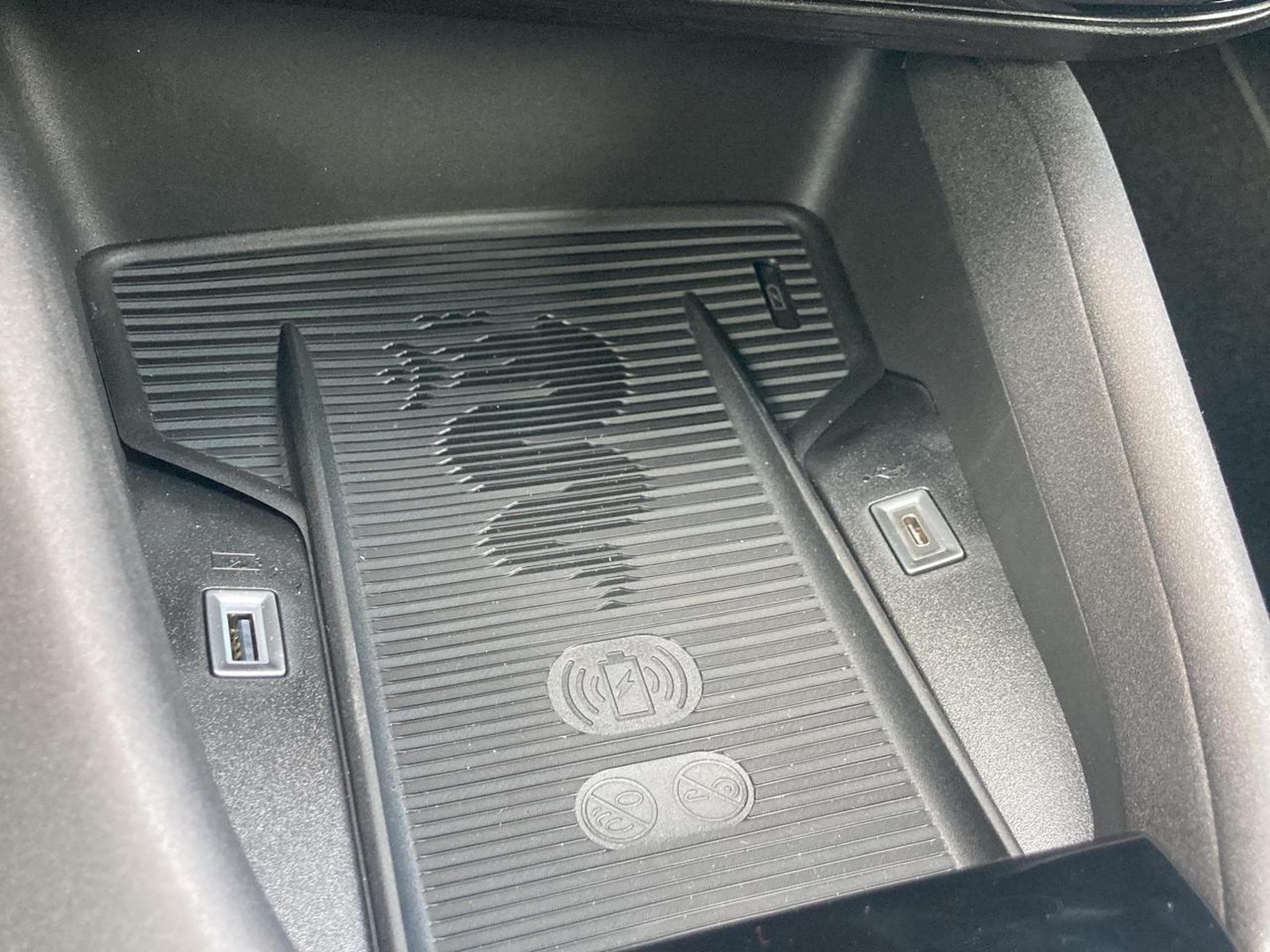 Alfa-Romeo JUNIOR 1.2 IBRIDA 145 SPECIALE E-DCT6 (2026) - Photo 20