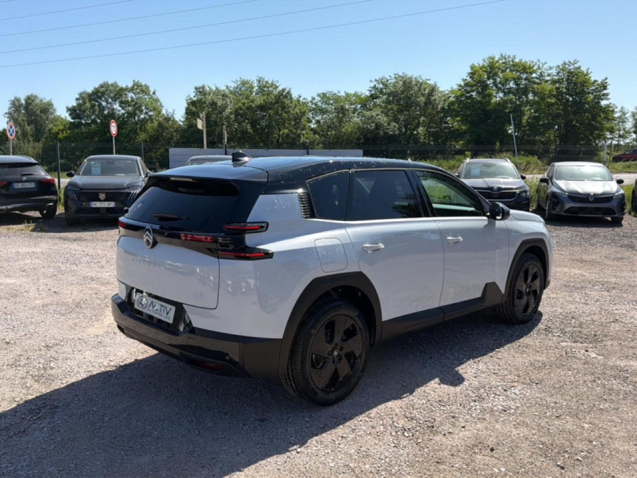 Citroen C5 AIRCROSS 1.2 HYBRIDE 145 PLUS BOITE AUTOMATIQUE (2026) - Photo 5