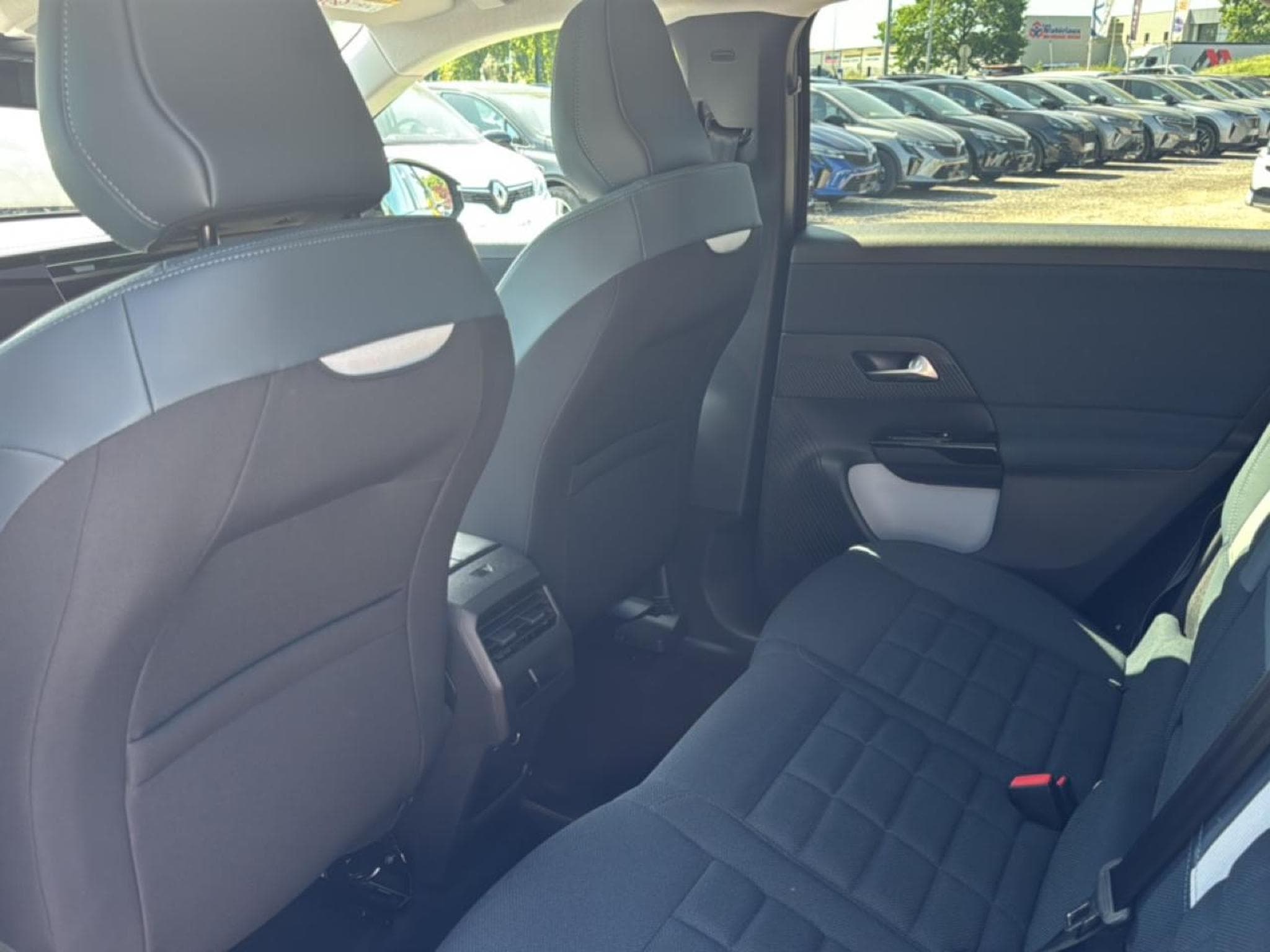 Citroen C5 AIRCROSS 1.2 HYBRIDE 145 PLUS BOITE AUTOMATIQUE (2026) - Photo 14