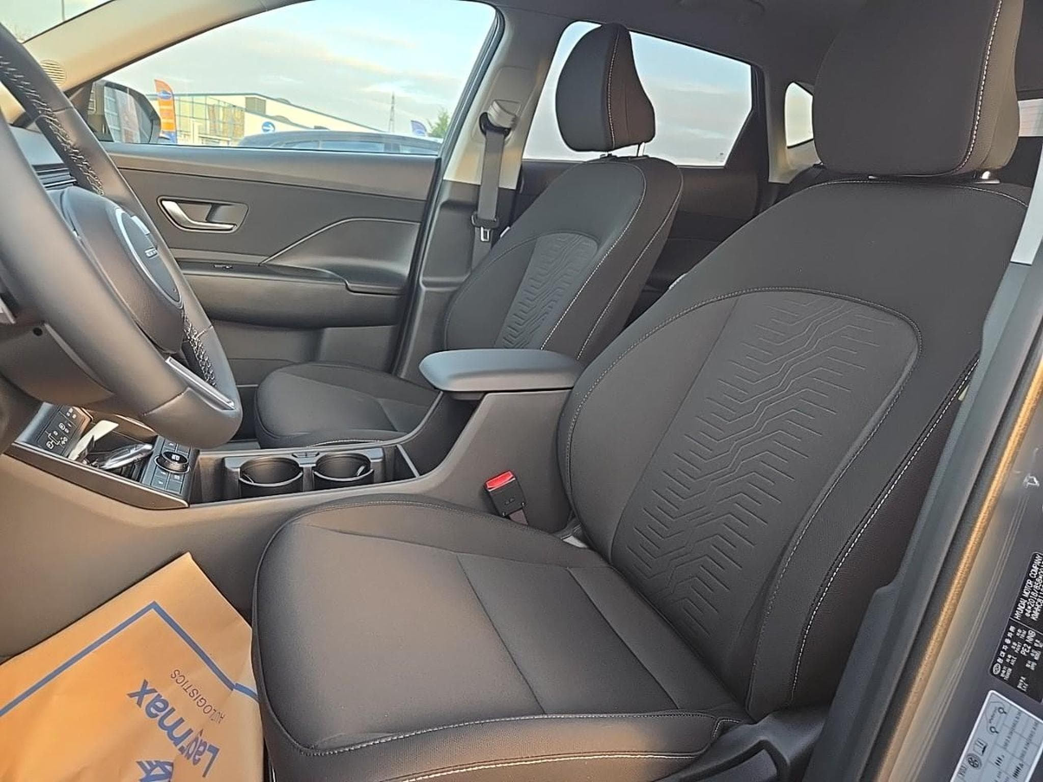 Hyundai KONA 1.6 GDI 138 HYBRID CREATIVE DCT-6 (2025) - Photo 15