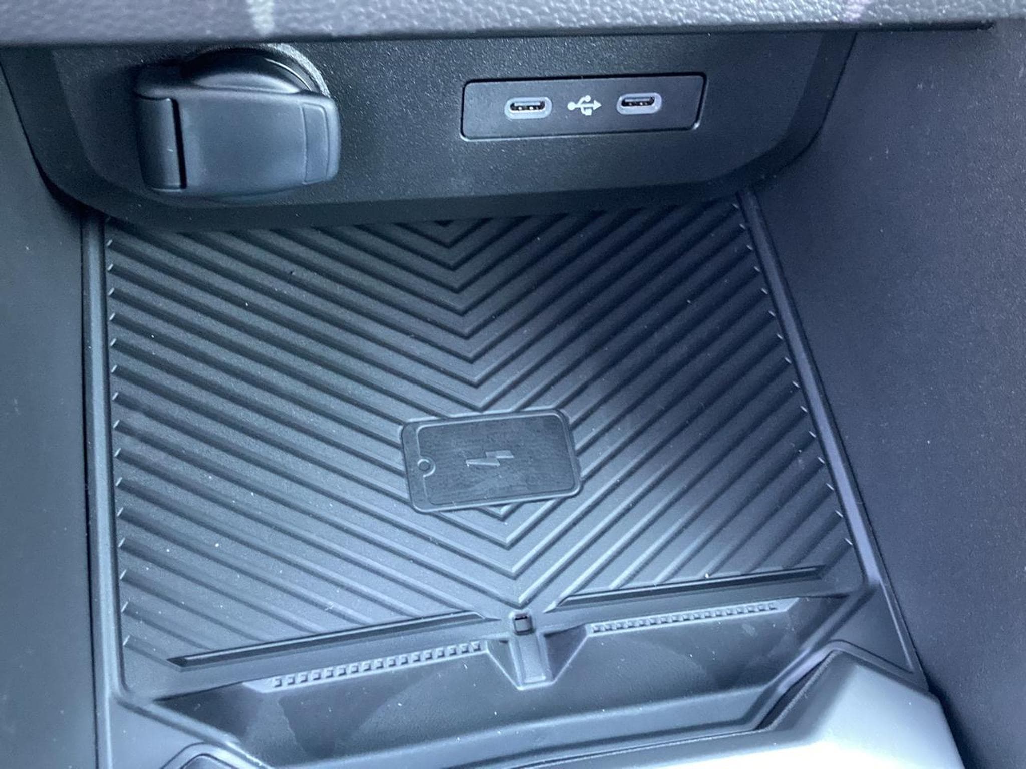 Dacia DUSTER 1.2 MILD HYBRID 140 JOURNEY (2026) - Photo 20