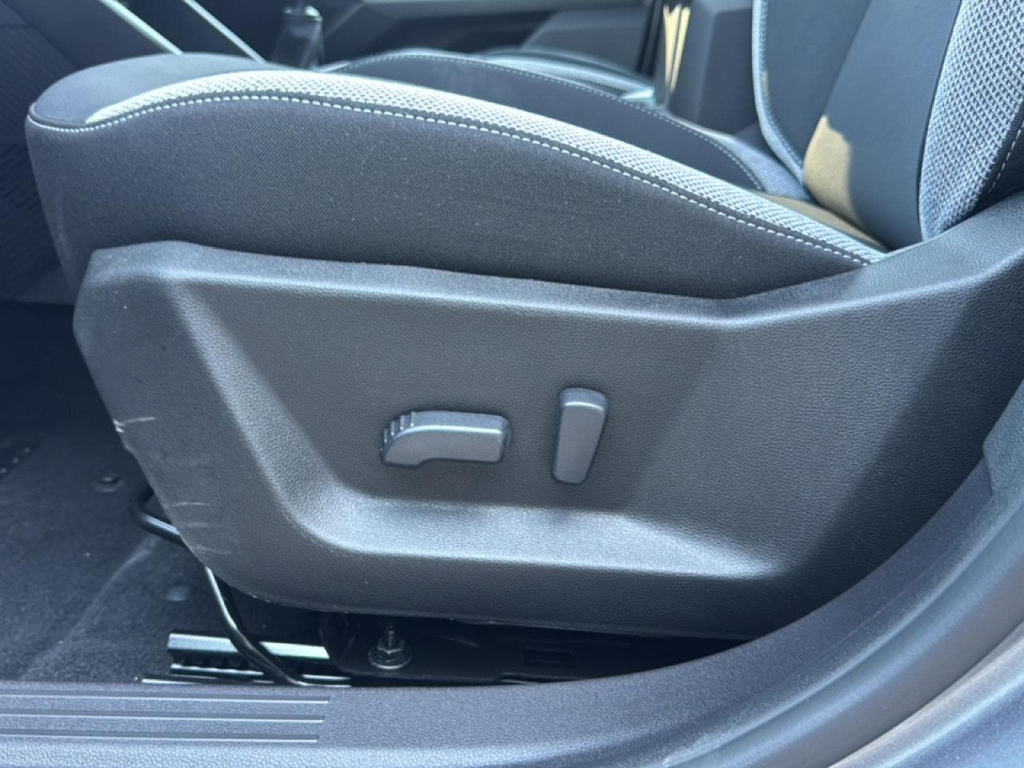 Dacia BIGSTER 1.2 MILD HYBRID 140 JOURNEY (2026) - Photo 18