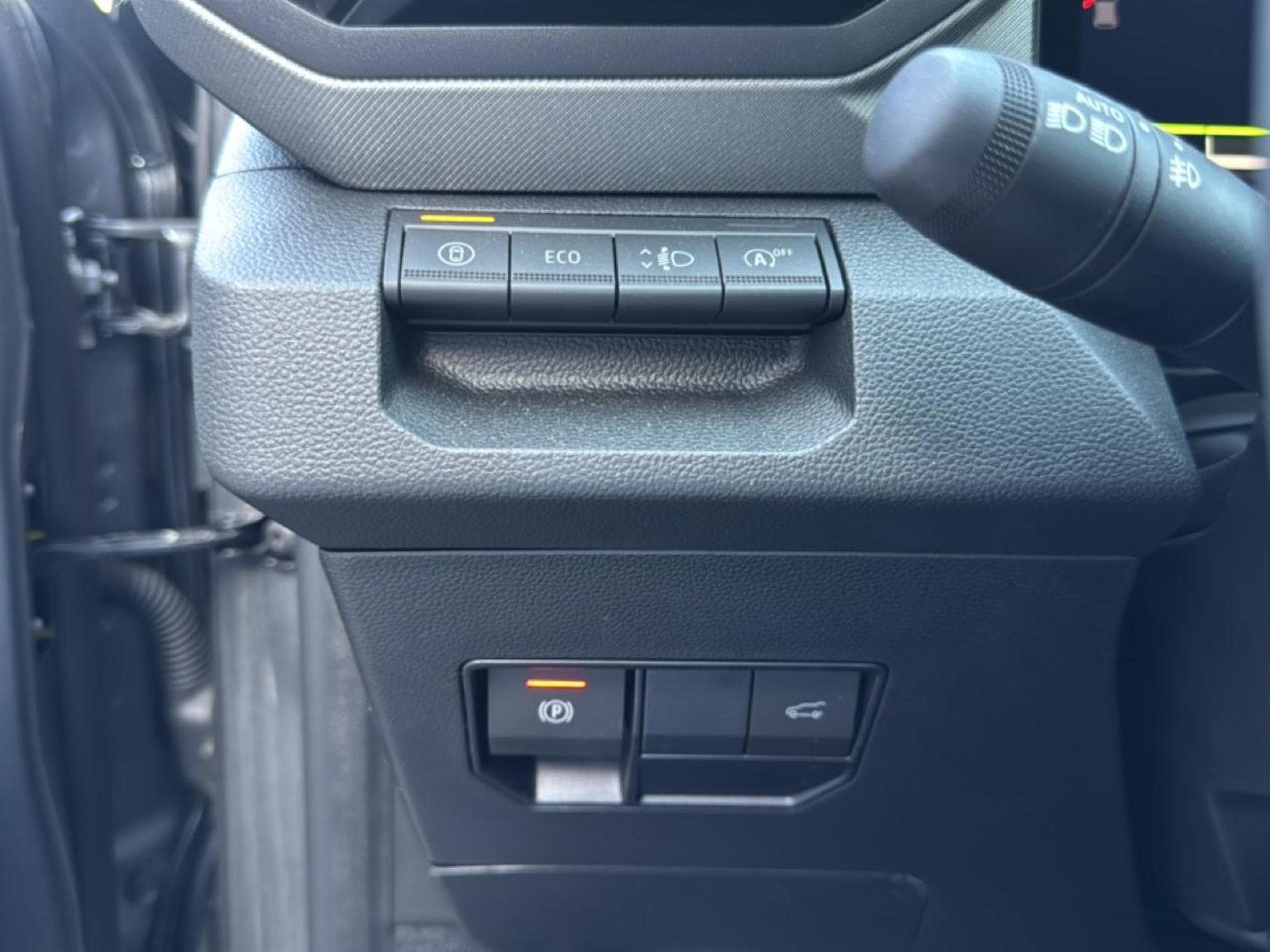Dacia BIGSTER 1.2 MILD HYBRID 140 JOURNEY (2026) - Photo 19