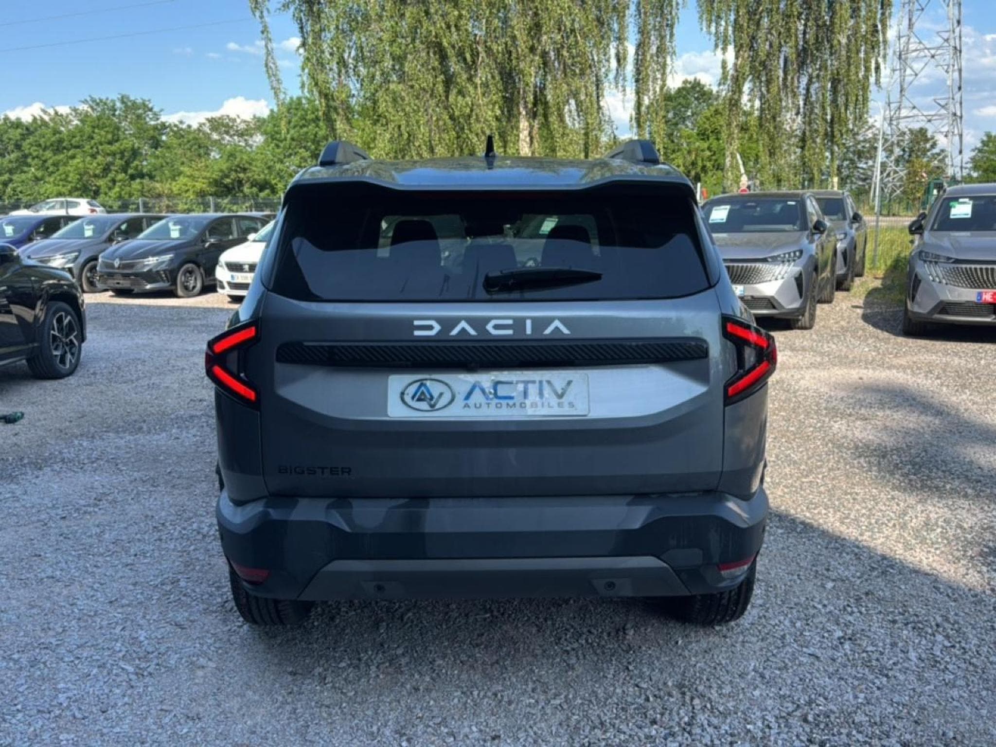Dacia BIGSTER 1.2 MILD HYBRID 140 JOURNEY (2026) - Photo 6