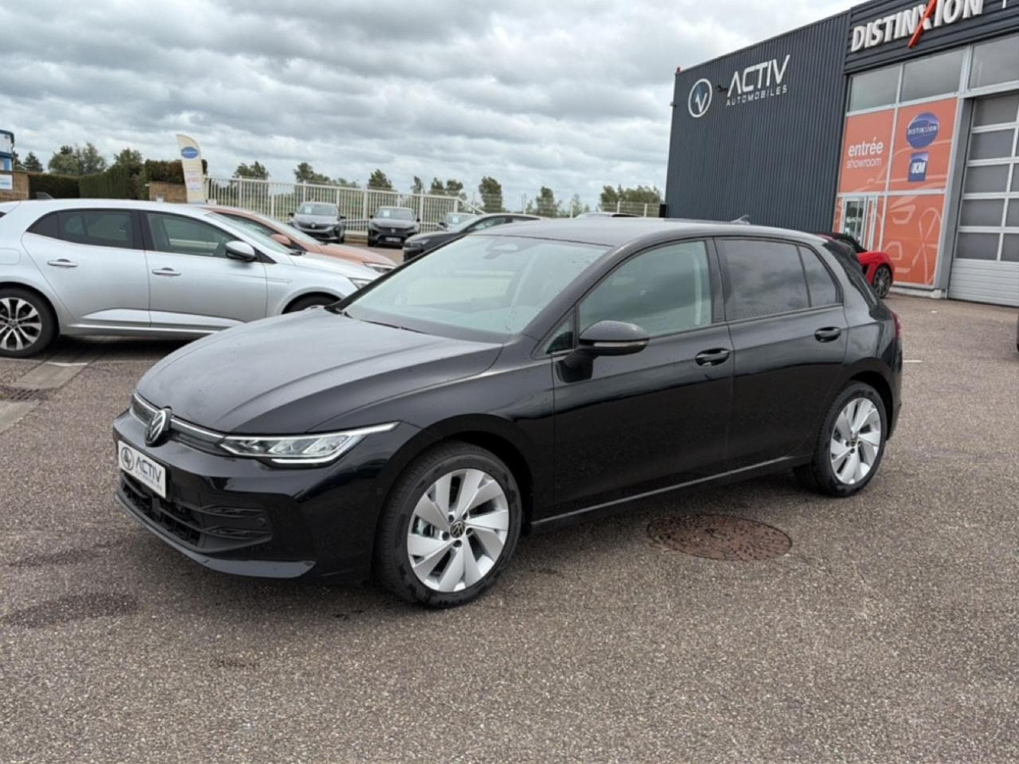 VW GOLF VIII 1.5 ETSI EVO2 116 LIFE DSG7 (2026) - Photo 1