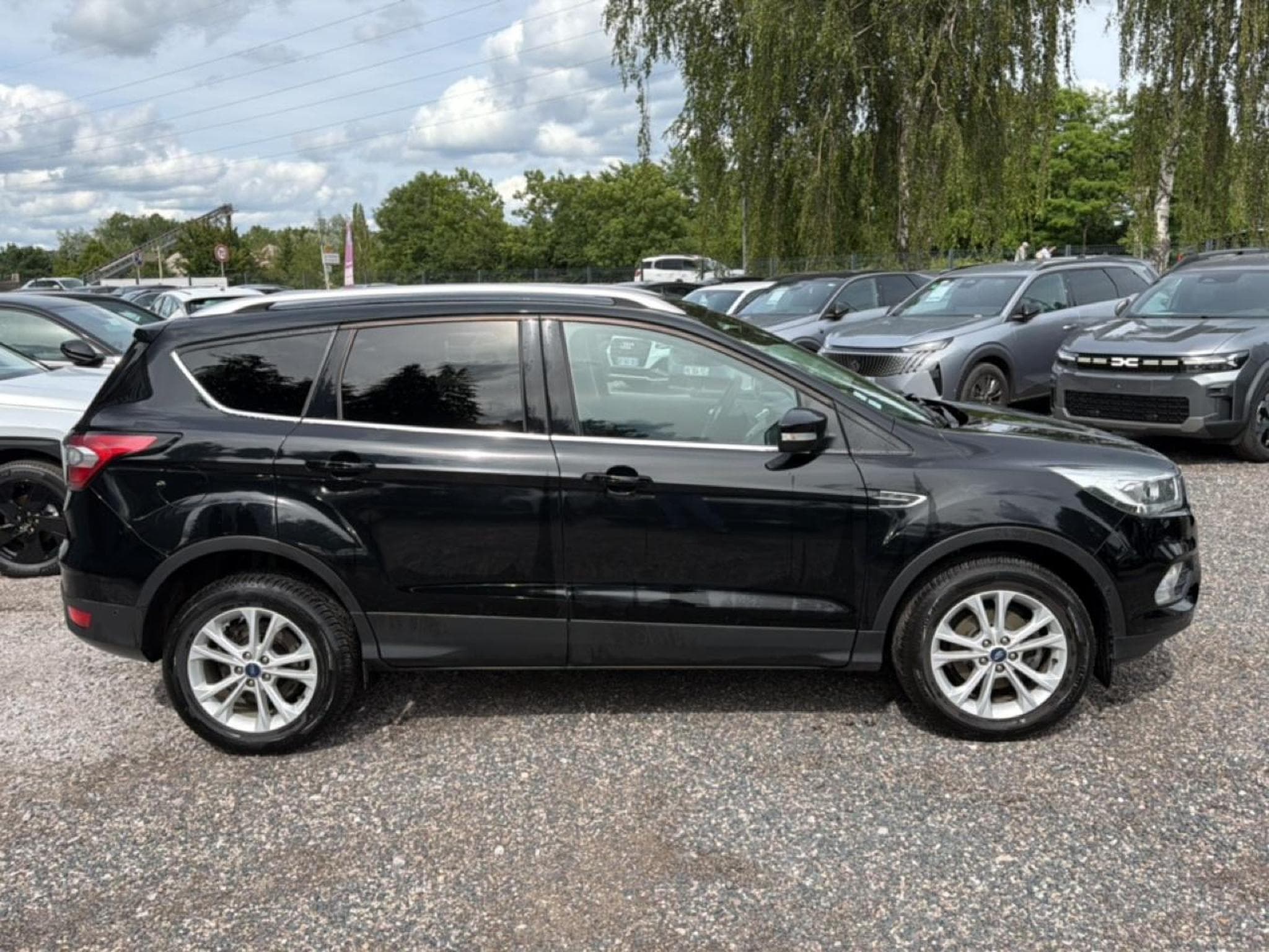 Ford Kuga 1.5 TDCI 120 TITANIUM 4X2 EURO6.2 (2019) - Photo 4