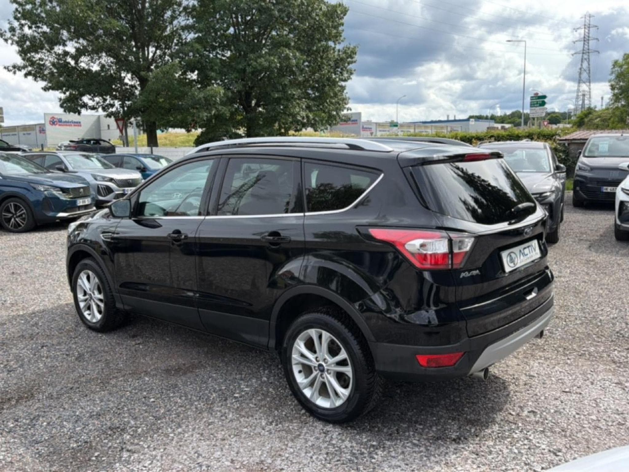 Ford Kuga 1.5 TDCI 120 TITANIUM 4X2 EURO6.2 (2019) - Photo 7