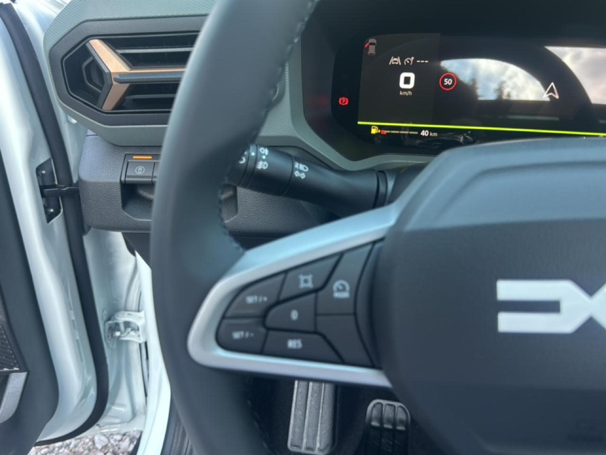 Dacia BIGSTER 1.2 MILD HYBRID 140 EXTREME (2026) - Photo 19
