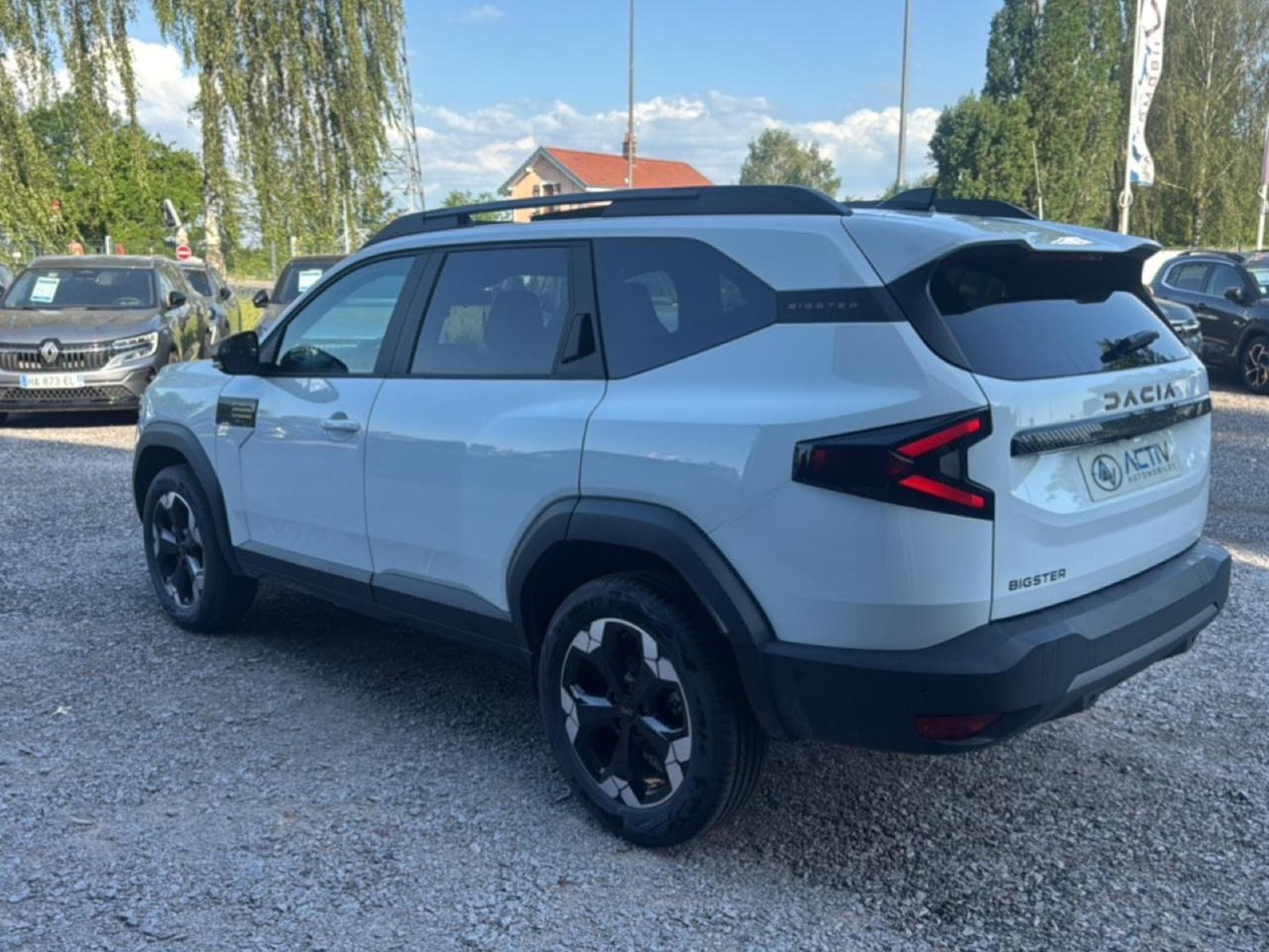 Dacia BIGSTER 1.2 MILD HYBRID 140 EXTREME (2026) - Photo 7