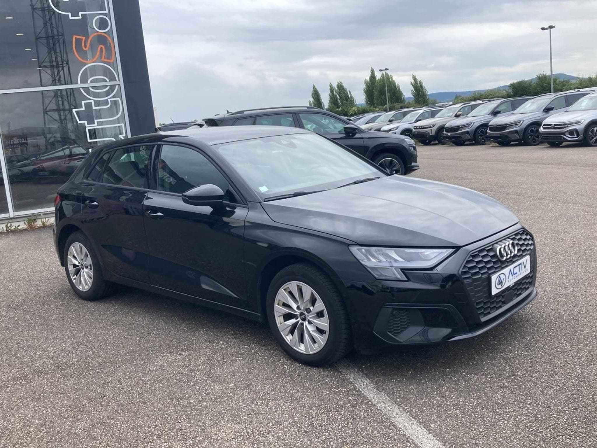 Audi A3 40 TFSI 204 BUSINESS LINE (2021) - Photo 3