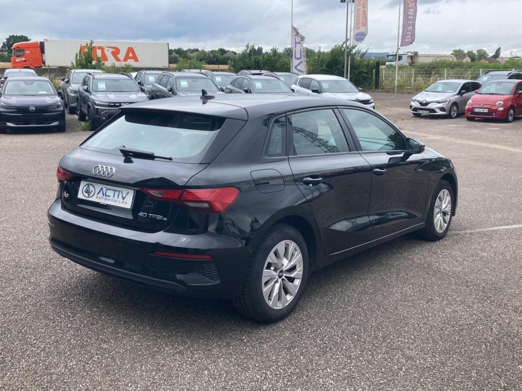 Audi A3 40 TFSI 204 BUSINESS LINE (2021) - Photo 5