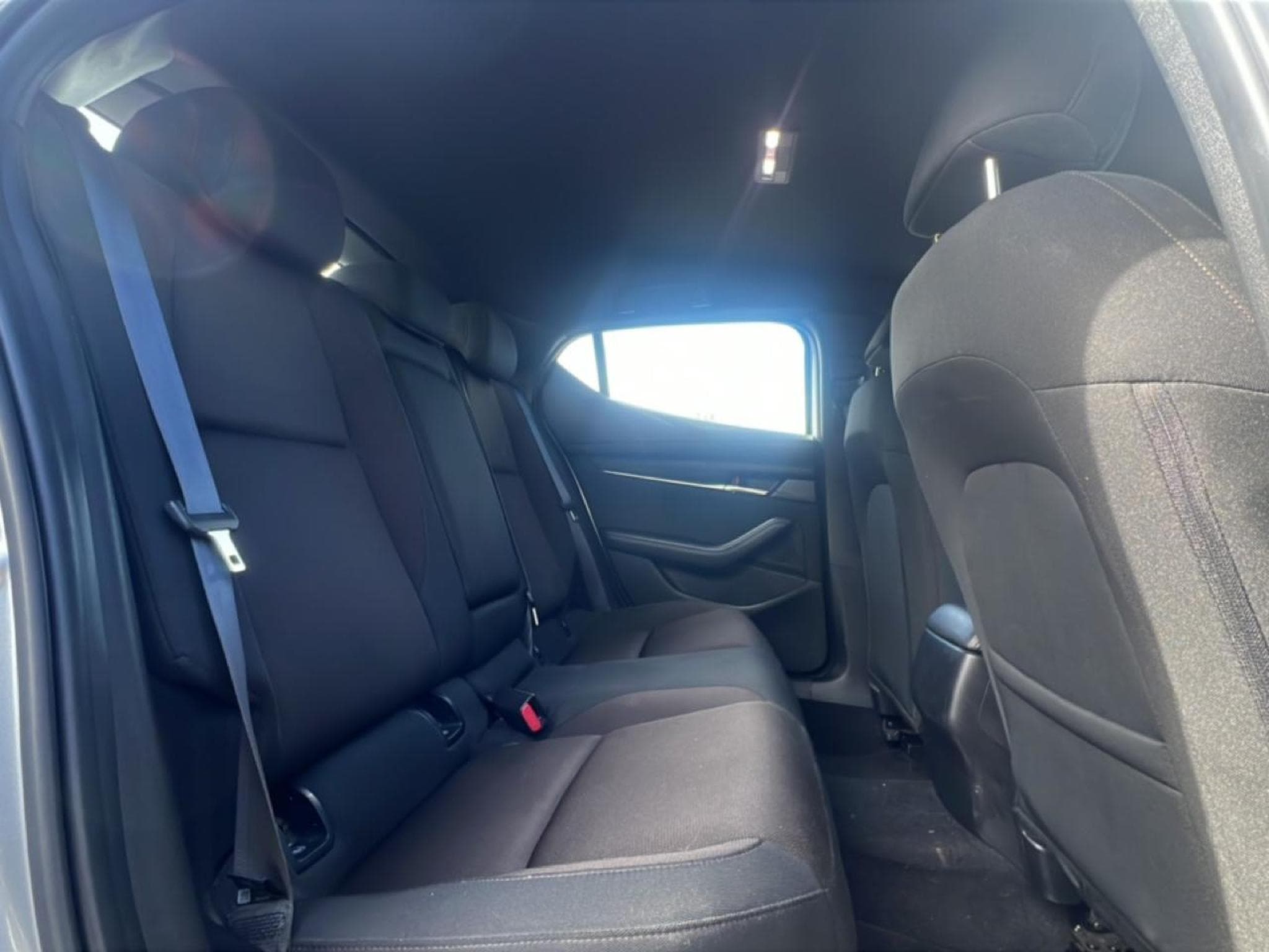 Mazda #3 2.0 E-SKYACTIV-G M-HYBRID 122 BUSINESS EXECUTIVE BVA 2022 (2023) - Photo 10