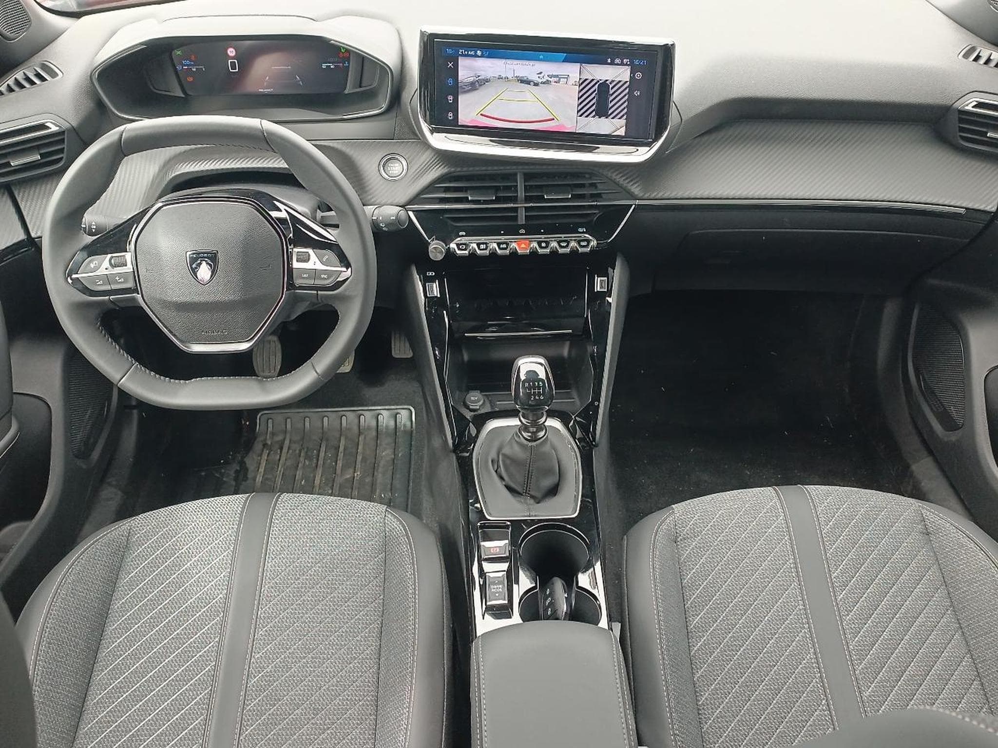 Peugeot 2008 1.2 100 ALLURE (2025) - Photo 9