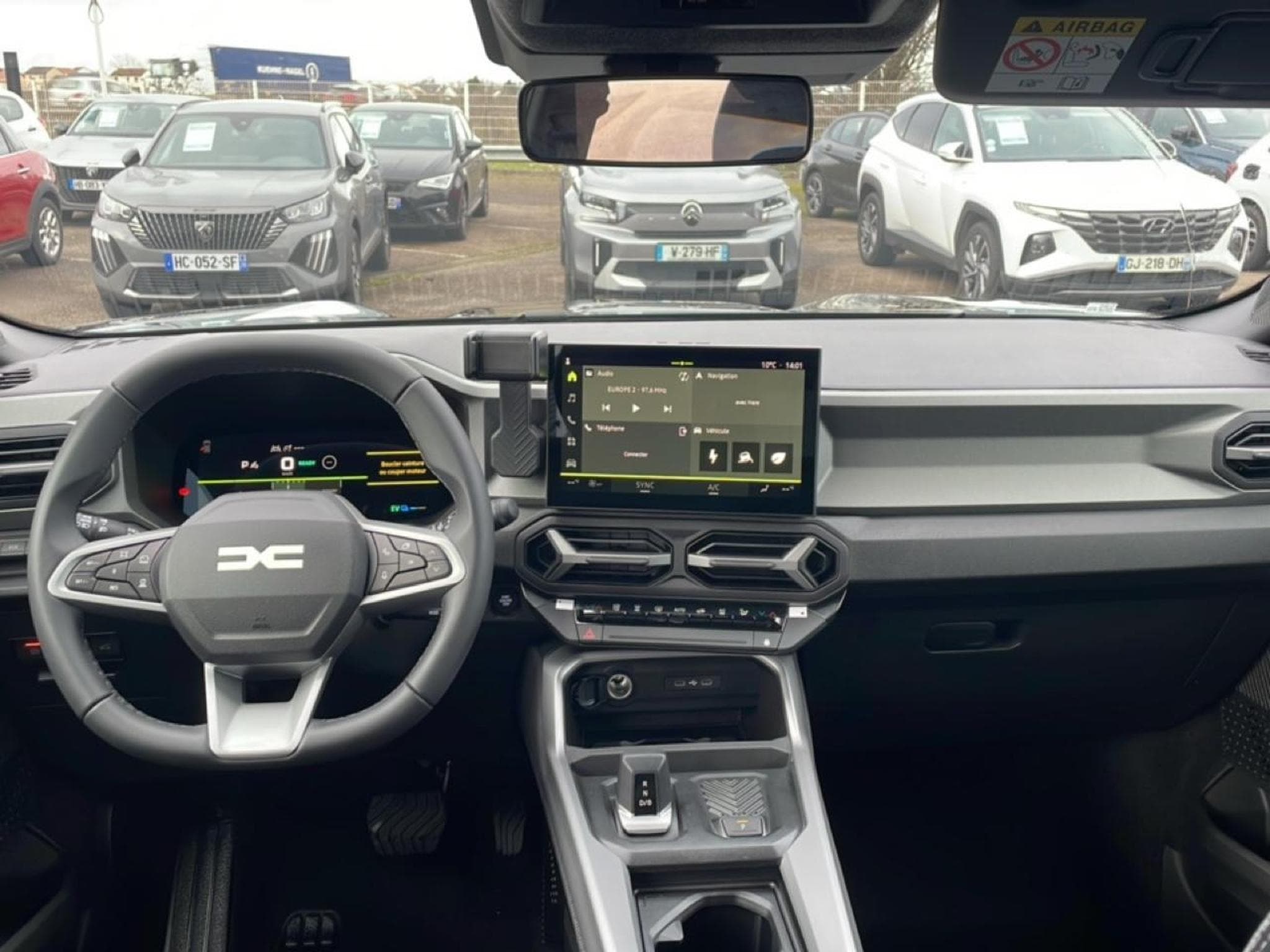Dacia BIGSTER 1.8 HYBRID 155 JOURNEY (2025) - Photo 10