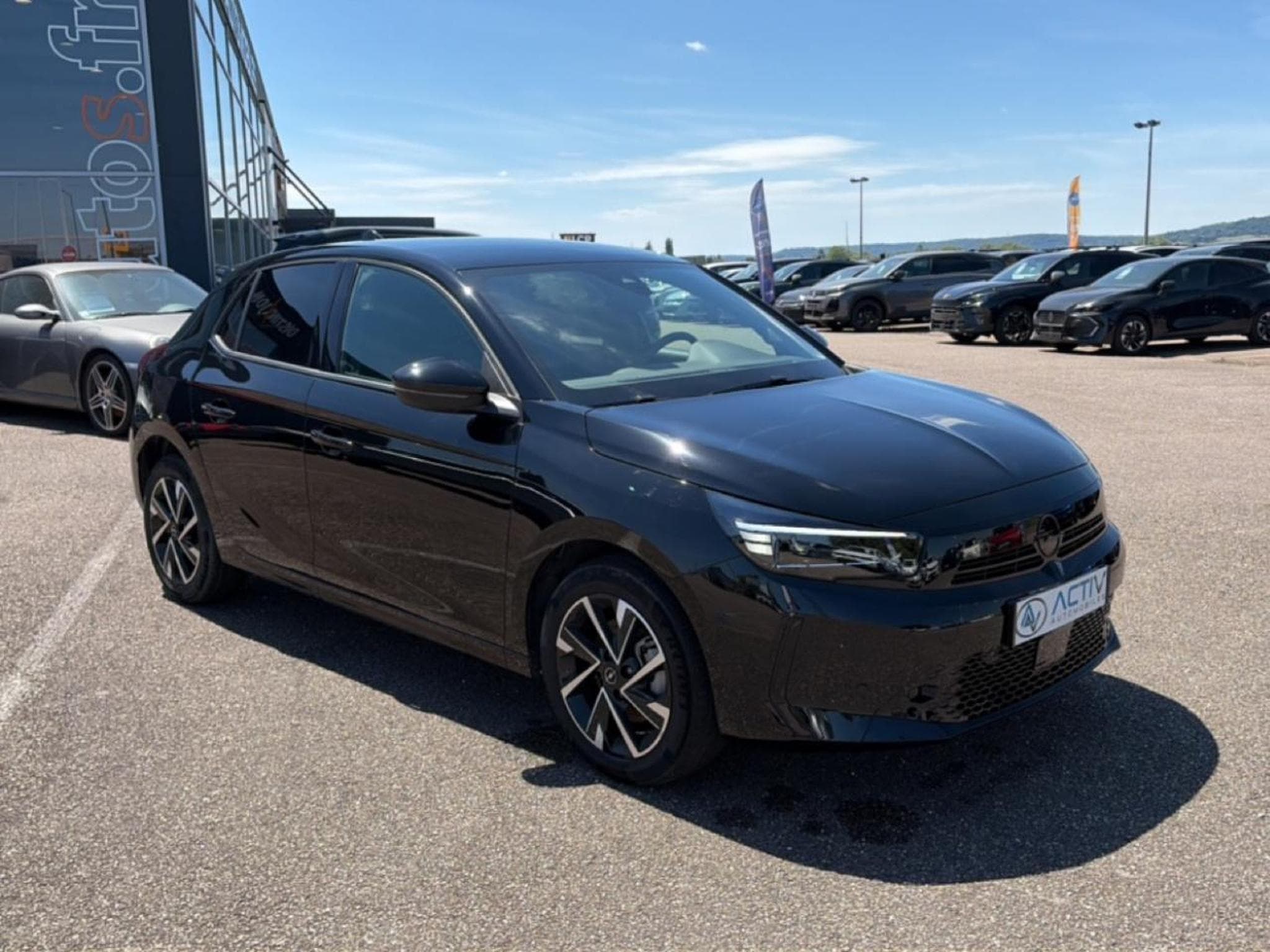 Opel CORSA 1.2 TURBO 100 GS (2025) - Photo 3