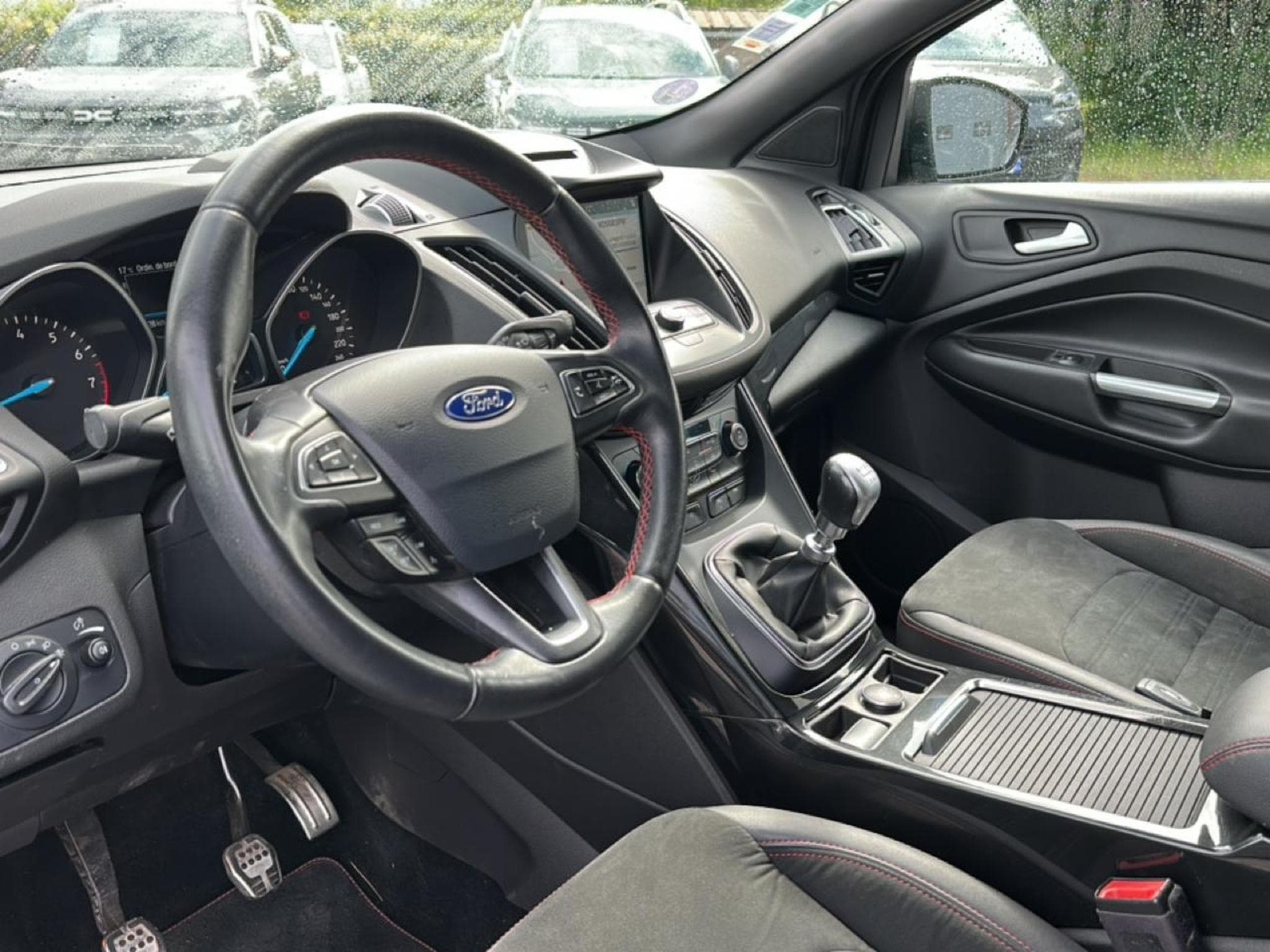 Ford Kuga 1.5 ECOBOOST 150 ST-LINE 4X2 (2018) - Photo 15