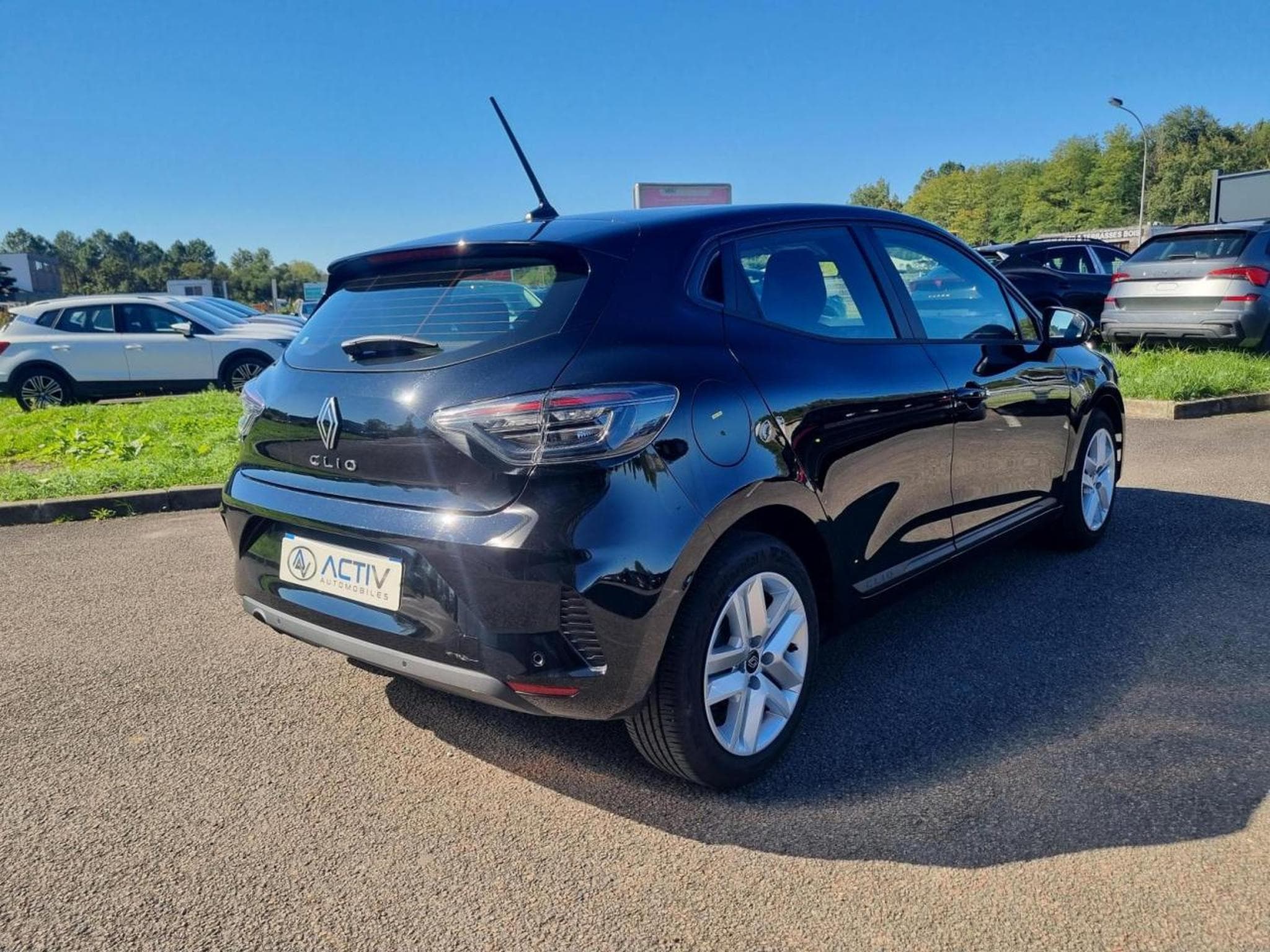 Renault Clio 1.5 DCI 100 EVOLUTION (2025) - Photo 5