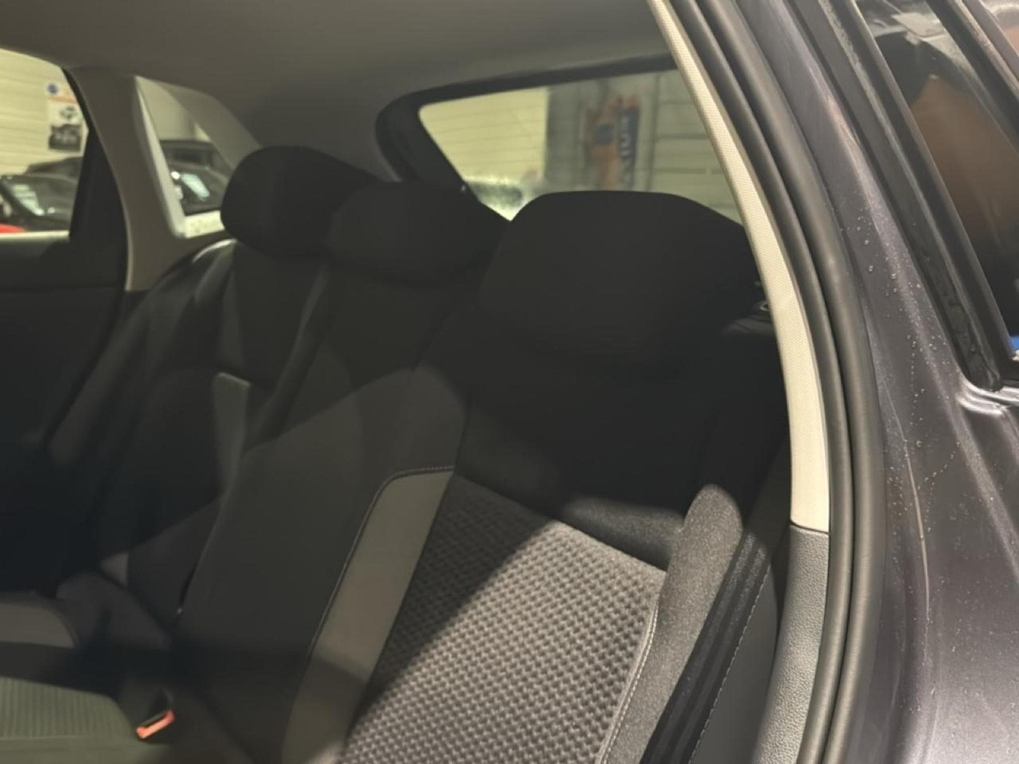 VW POLO 1.0 TSI 95 VW EDITION DSG7 (2025) - Photo 13