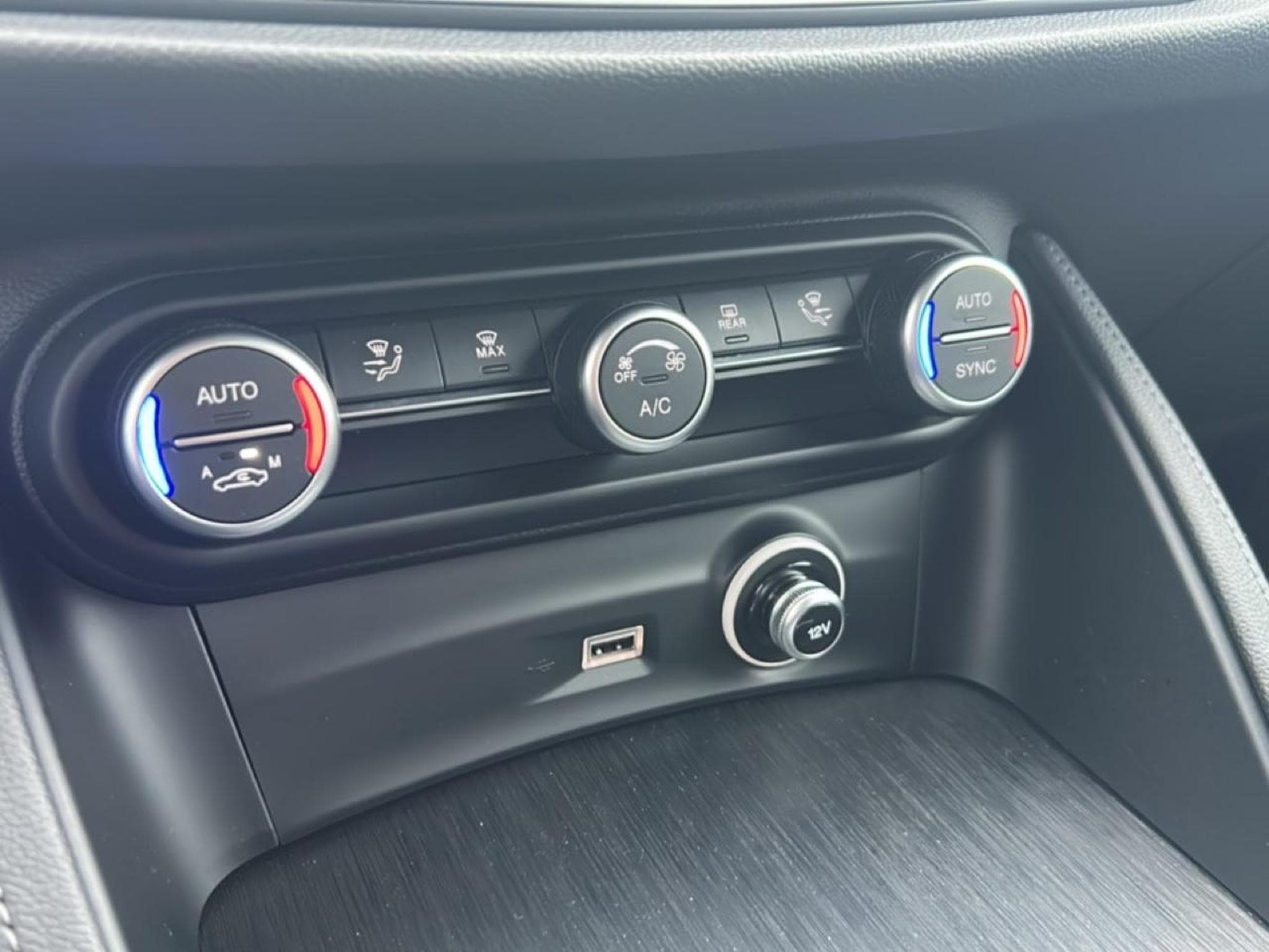 Alfa-Romeo STELVIO 2.2 DIESEL 160 SUPER AT8 MY21 (2021) - Photo 20