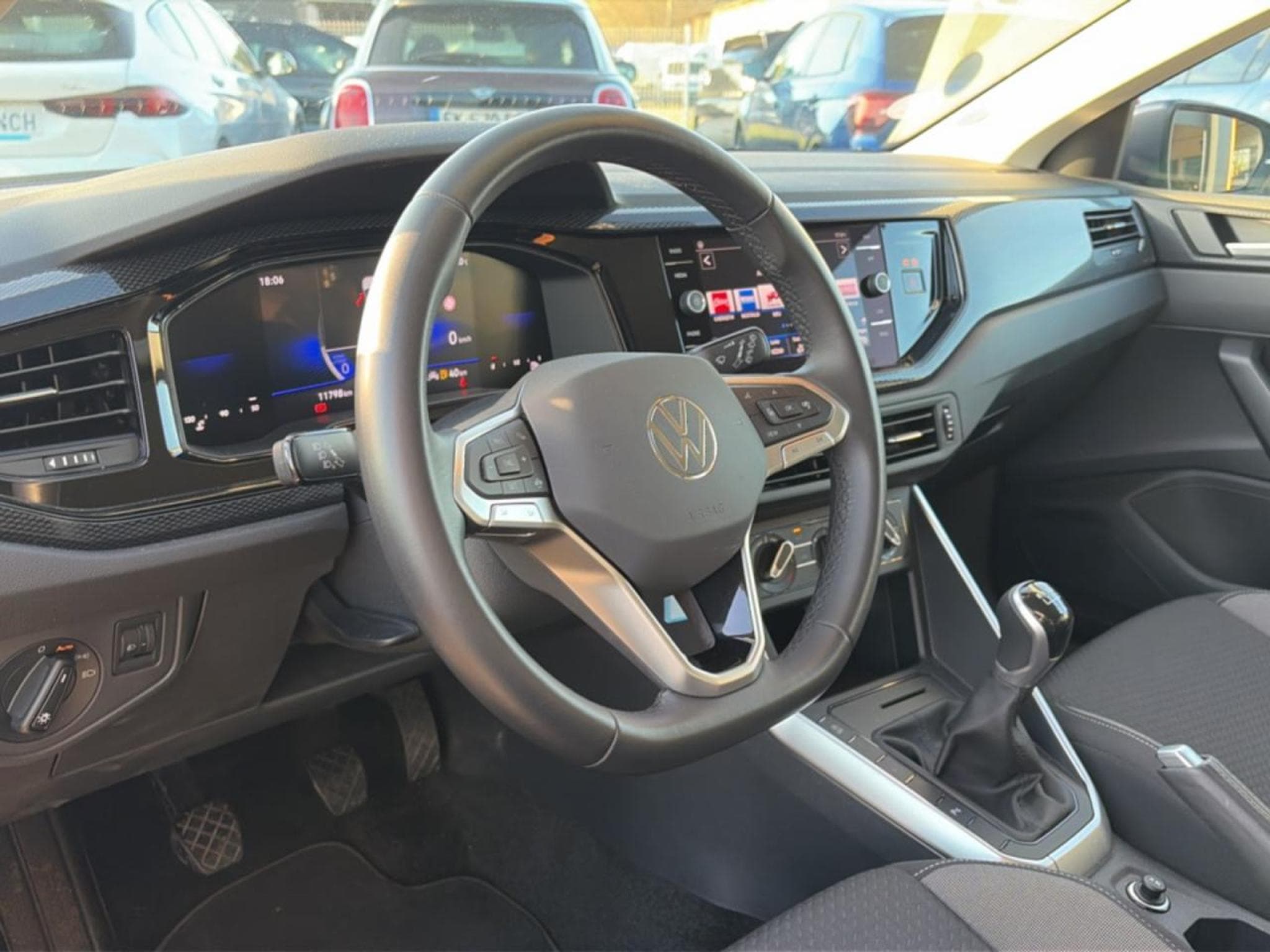 VW POLO 1.0 TSI 95 VW EDITION (2025) - Photo 12
