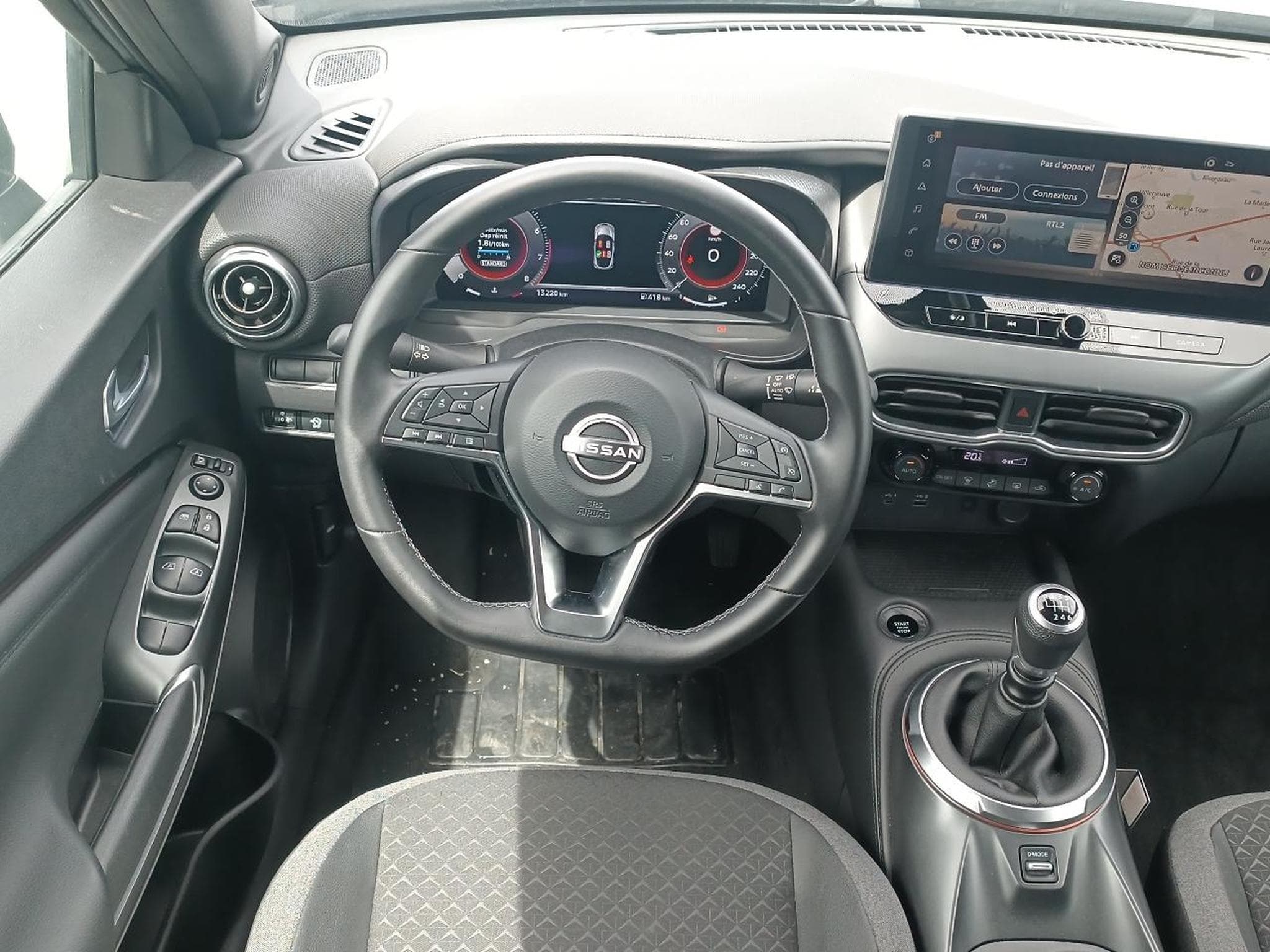 Nissan JUKE 1.0 DIG-T 114 N-CONNECTA (2025) - Photo 11