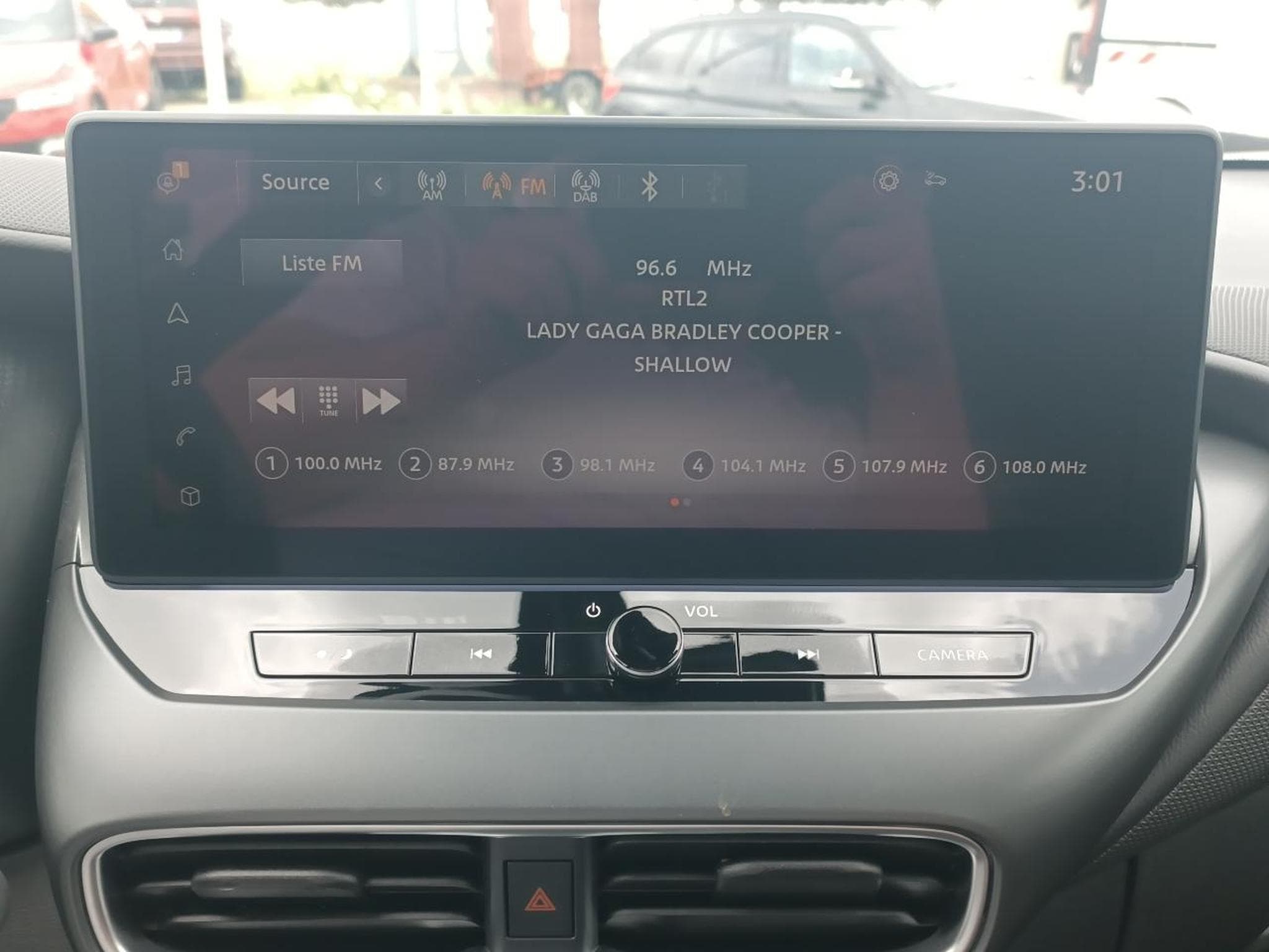 Nissan JUKE 1.0 DIG-T 114 N-CONNECTA (2025) - Photo 20