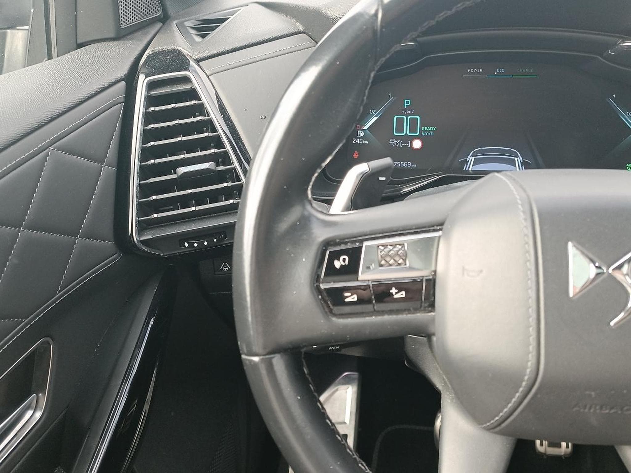DS Automobiles DS7 E-TENSE 4X4 300 RIVOLI (2022) - Photo 16