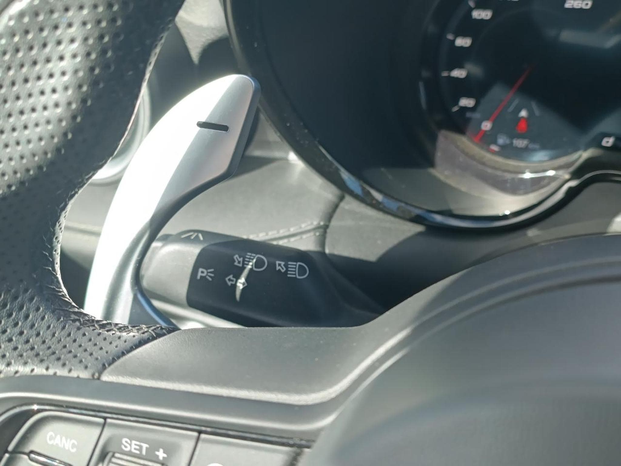 Alfa-Romeo TONALE 1.5 HYBRID 160 EDIZIONE SPECIALE TCT (2022) - Photo 15