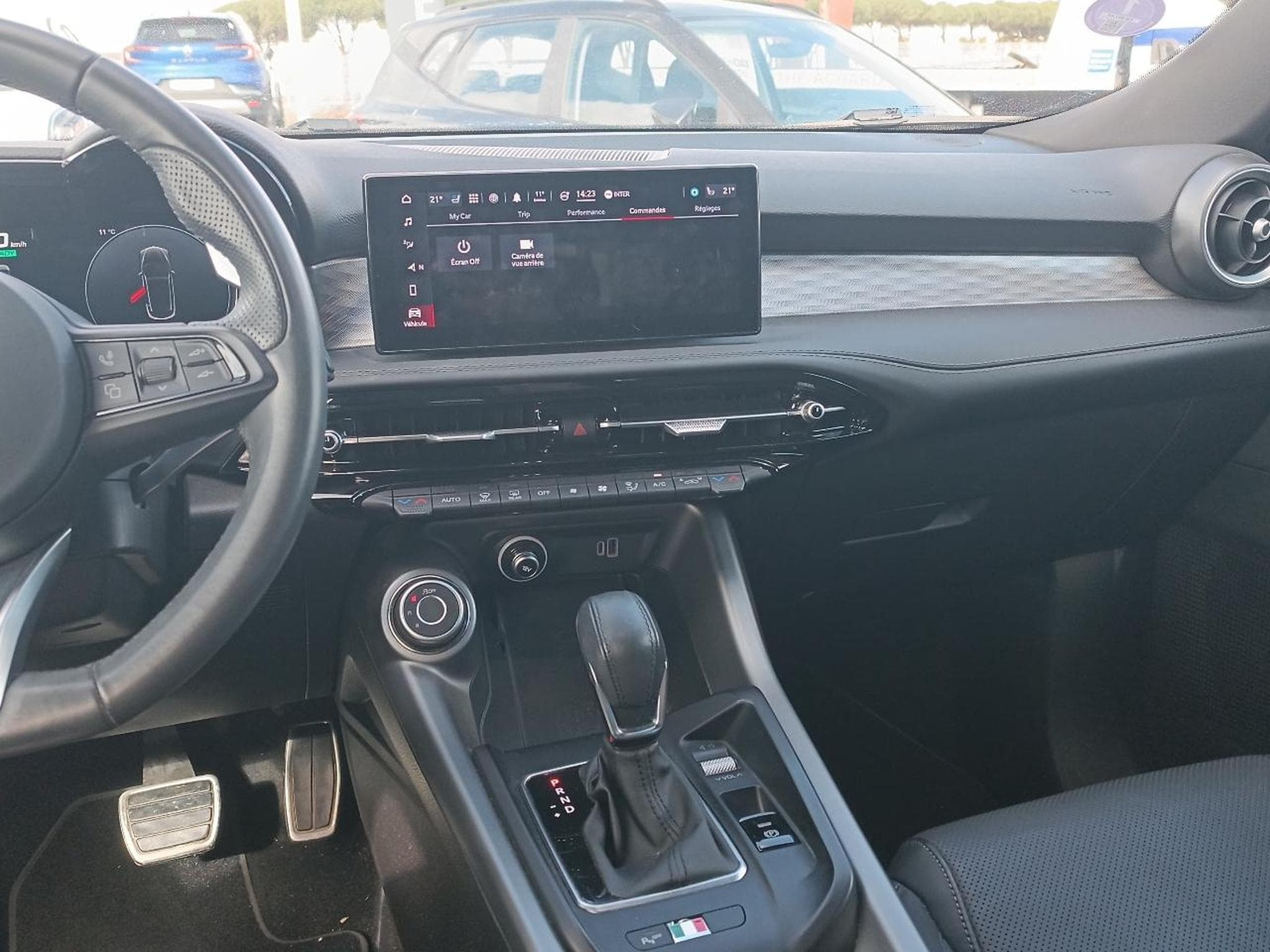 Alfa-Romeo TONALE 1.5 HYBRID 160 EDIZIONE SPECIALE TCT (2022) - Photo 19